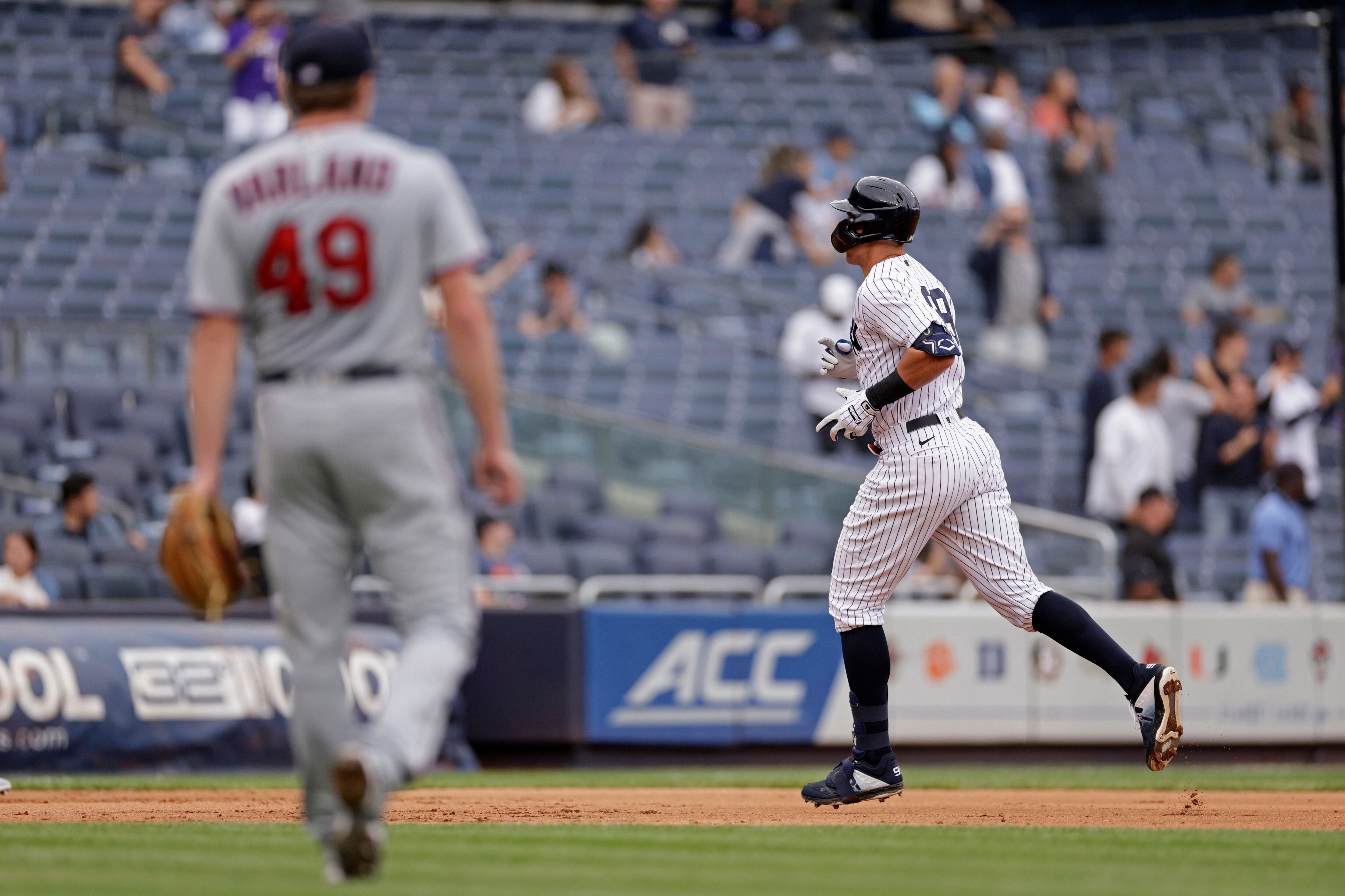 Yankees yankees mlb jersey black sweep Twins in doubleheader behind Cole's  K's, Kiner-Falefa slam