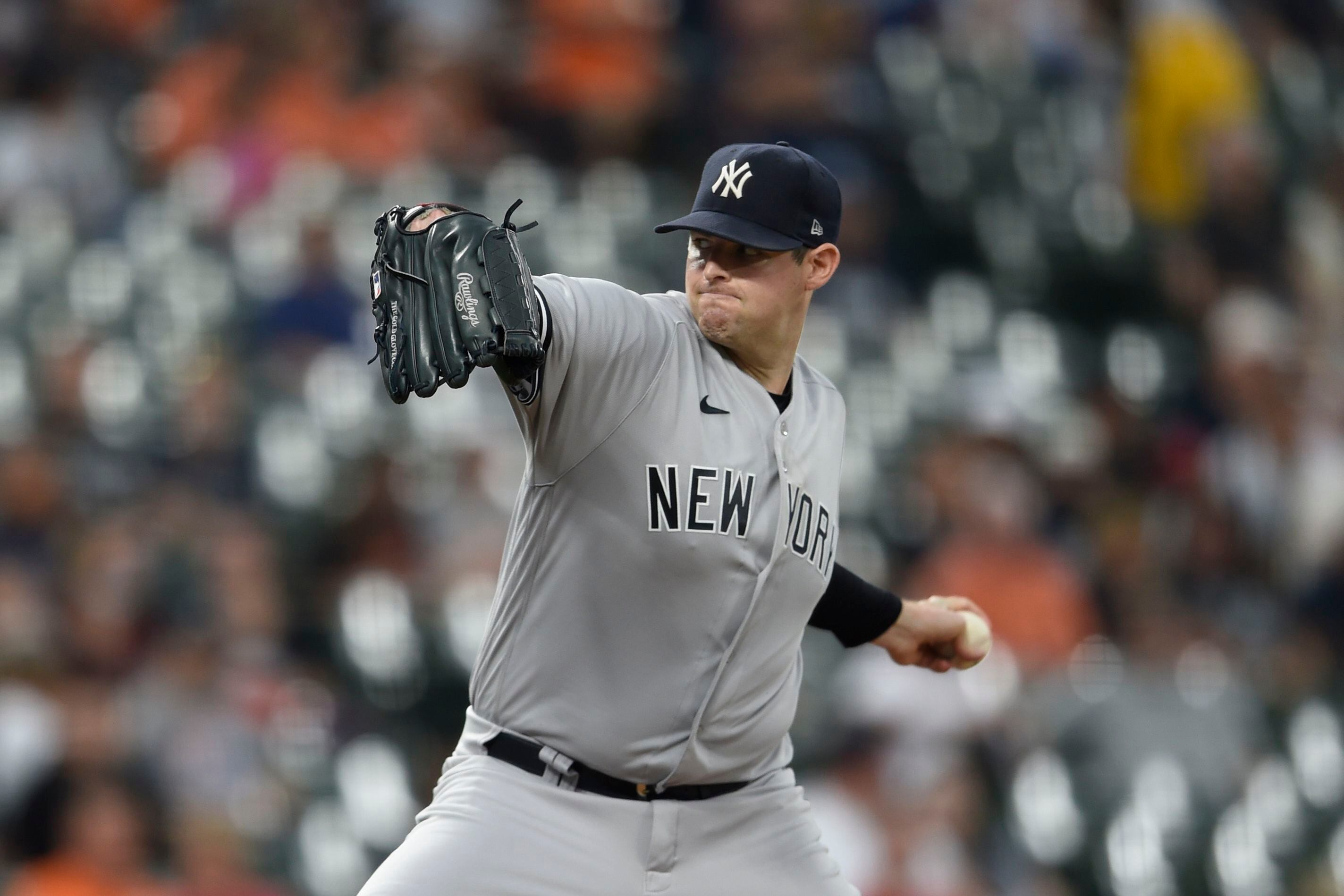 The Game Day MLB on X: Gary Sanchez casually working out in