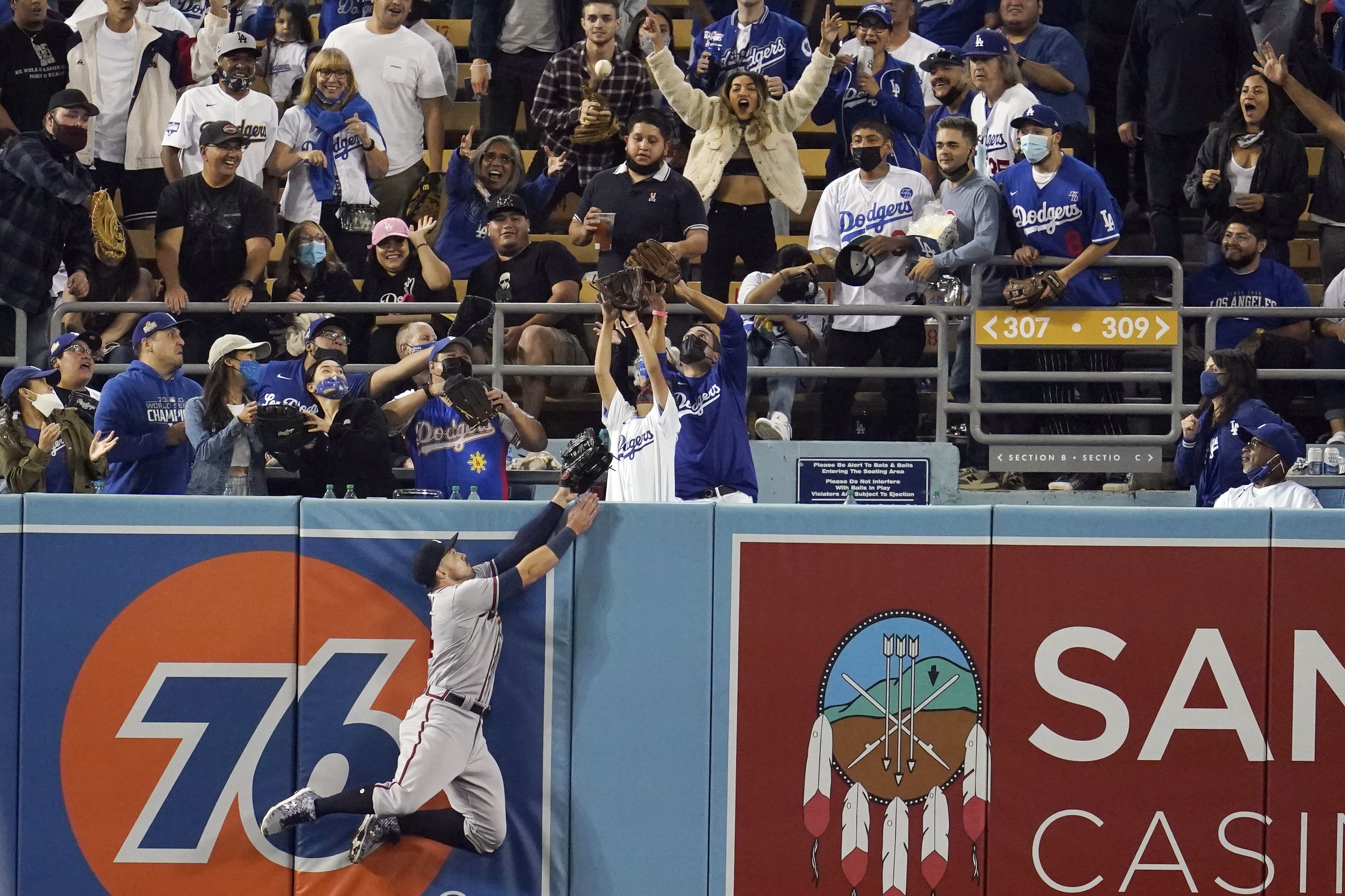 Dodgers' Joc Pederson Bleached His Hair and Looks Completely Different