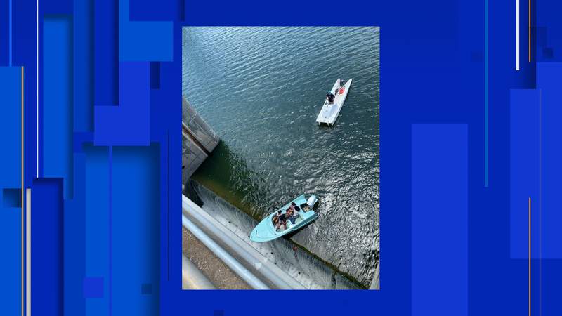 Boaters rescued in Austin after vessel nearly goes over edge of dam, officials say