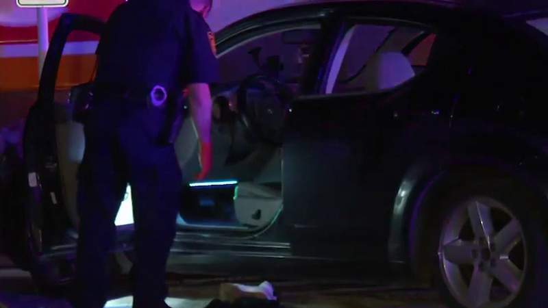 Man shot, killed in gas station parking lot on Northwest Side ID’d