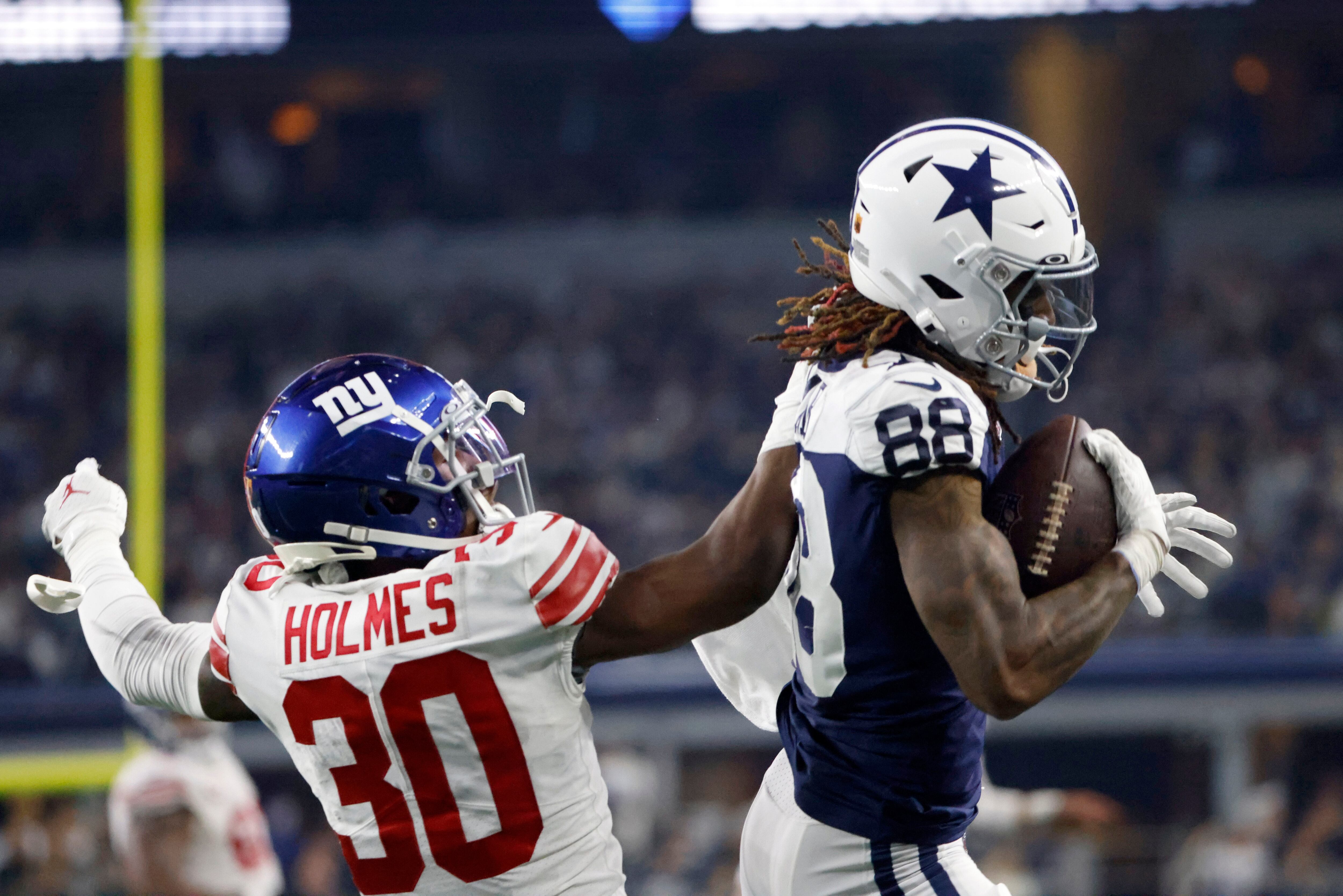 New York Giants vs Dallas Cowboys - November 24, 2022