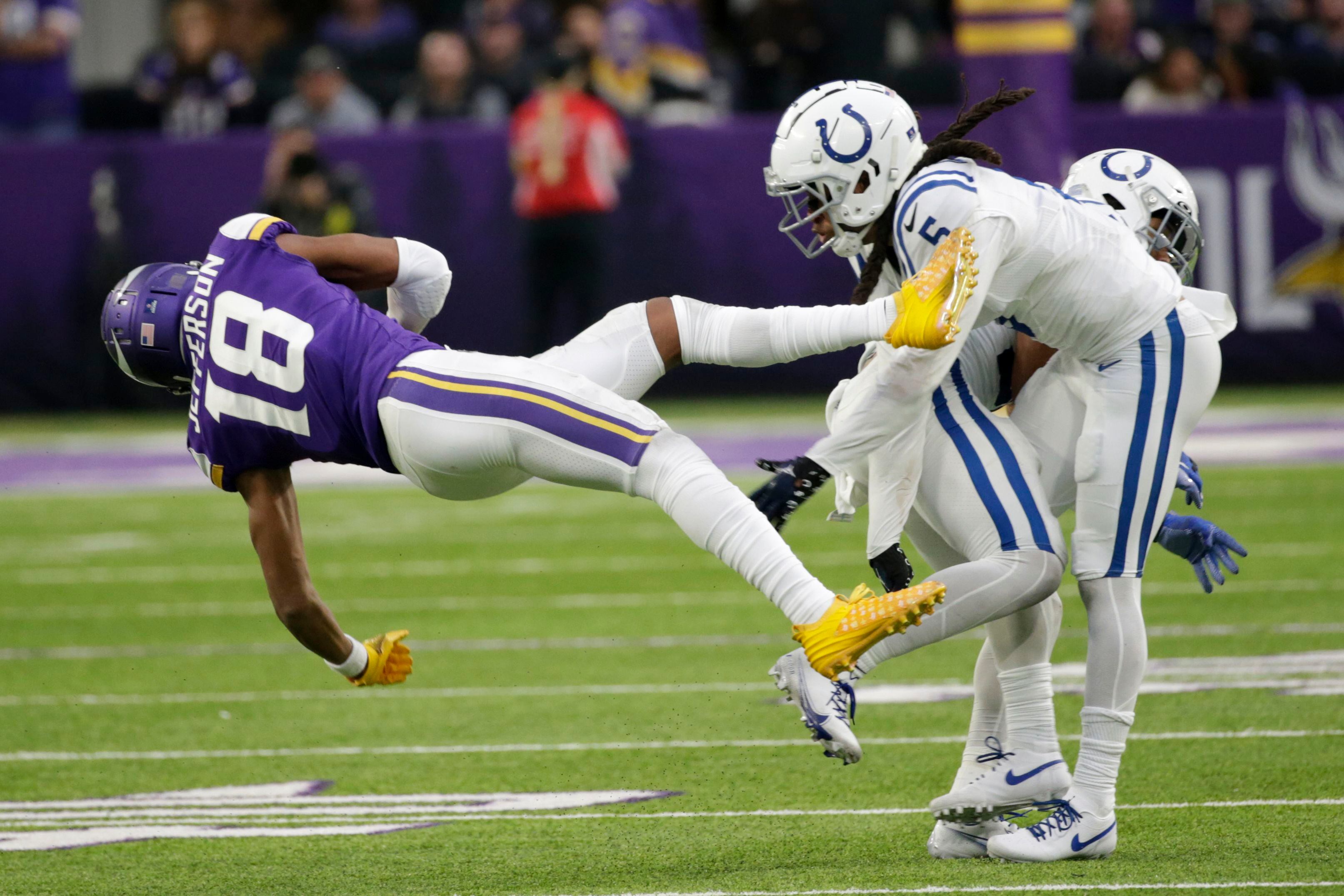 Minnesota Vikings, Justin Jefferson Make Their Mark in 33–30 Win