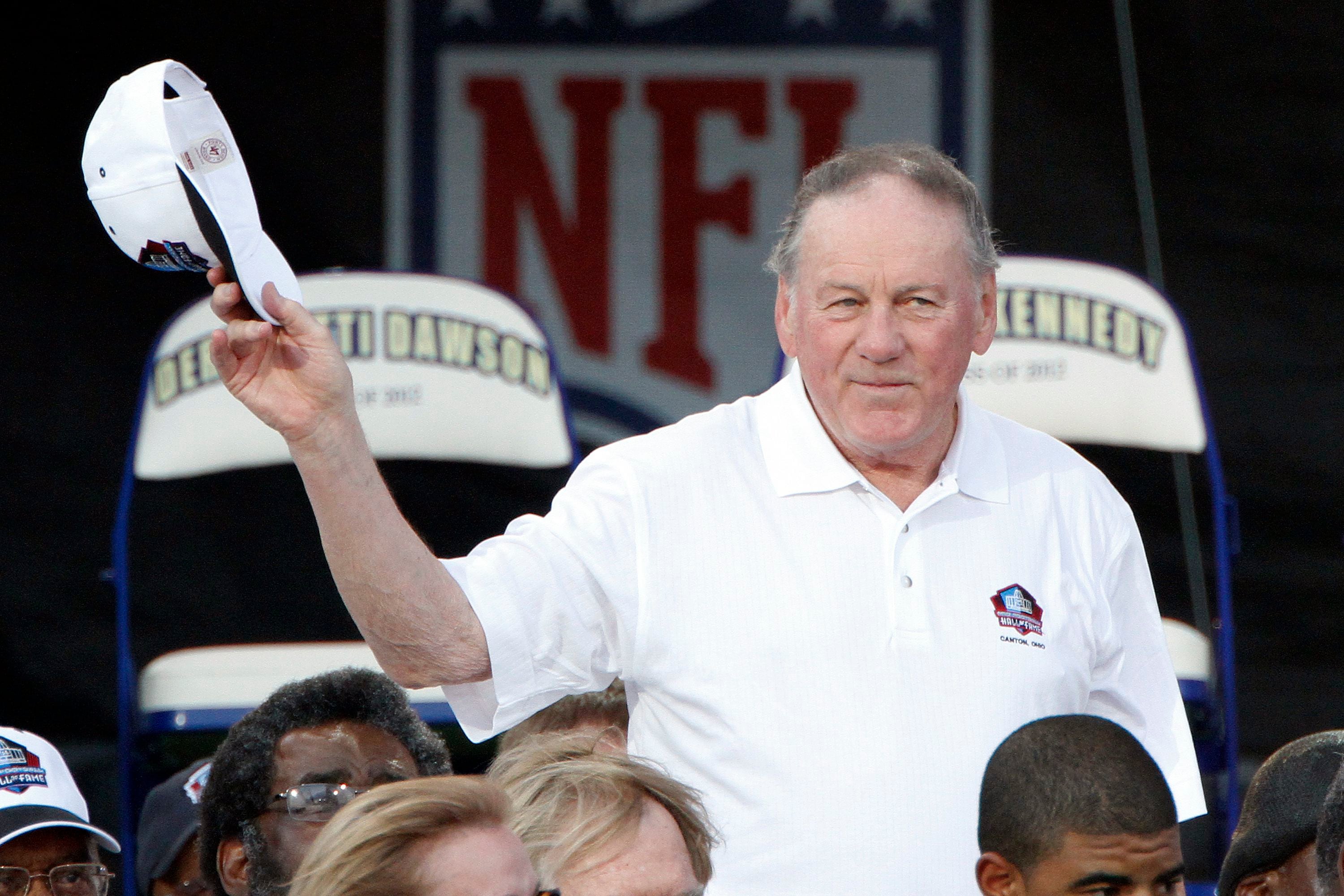 Hall of Fame QB Len Dawson dies at age 87; Super Bowl IV MVP