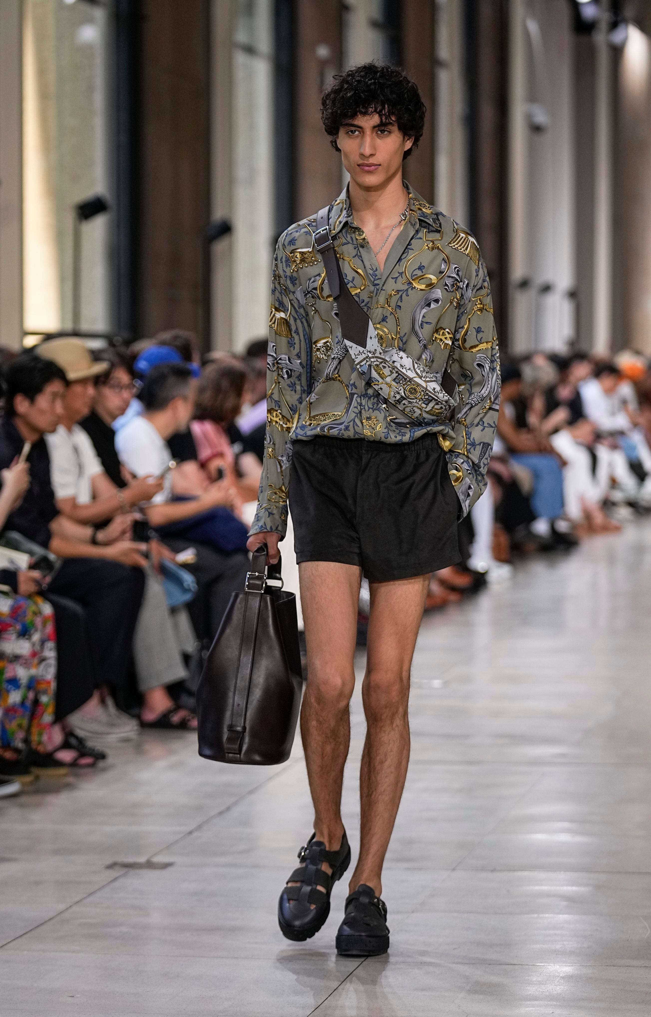 Louis Vuitton Spring-Summer 2018 Fashion Show Highlights