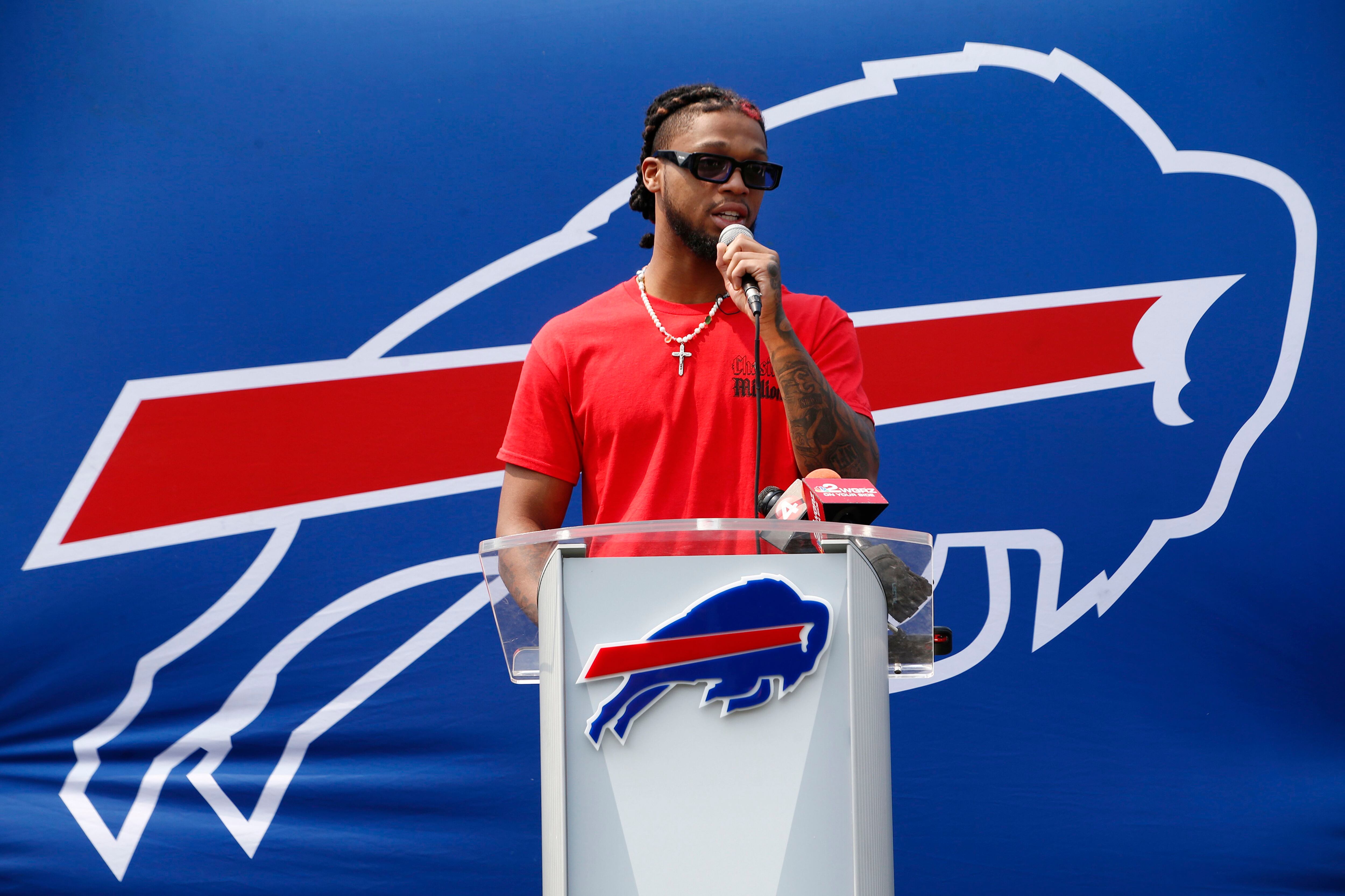 Buffalo Bills' Damar Hamlin holds autograph-signing session