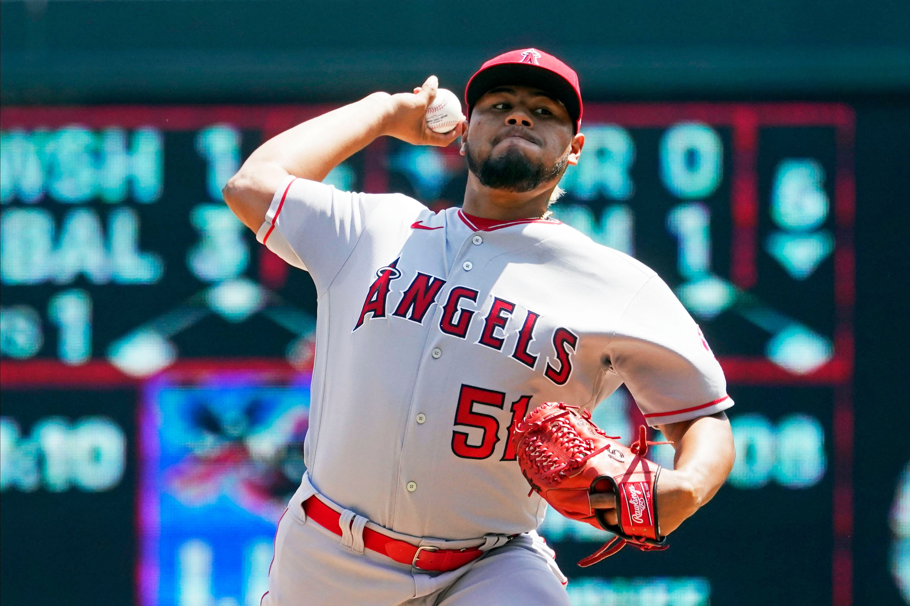 Ohtani's MLB-best 35th HR lifts Angels past Twins 6-2