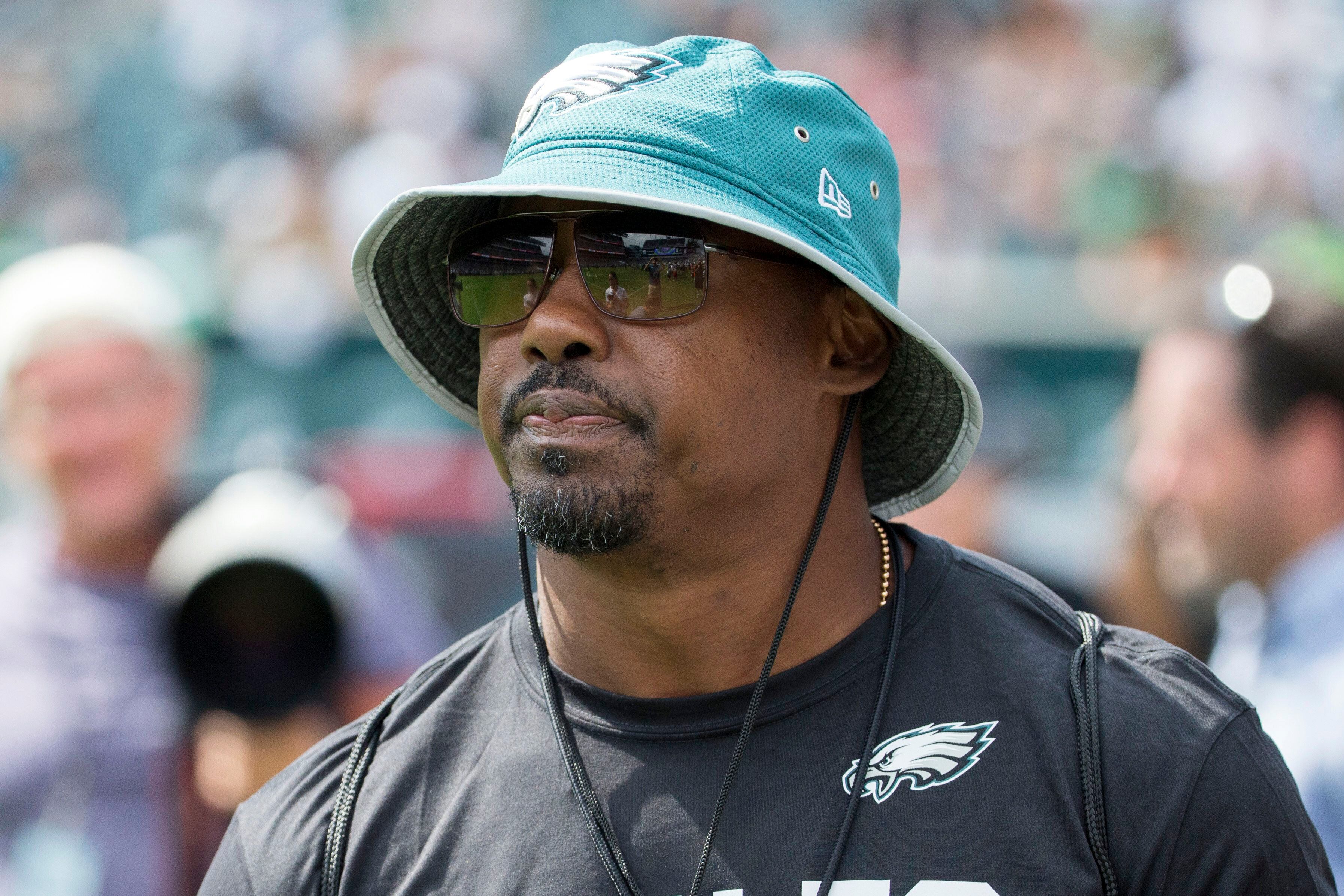 Brian Dawkins steps down from full-time role with Philadelphia Eagles -  Philadelphia Business Journal