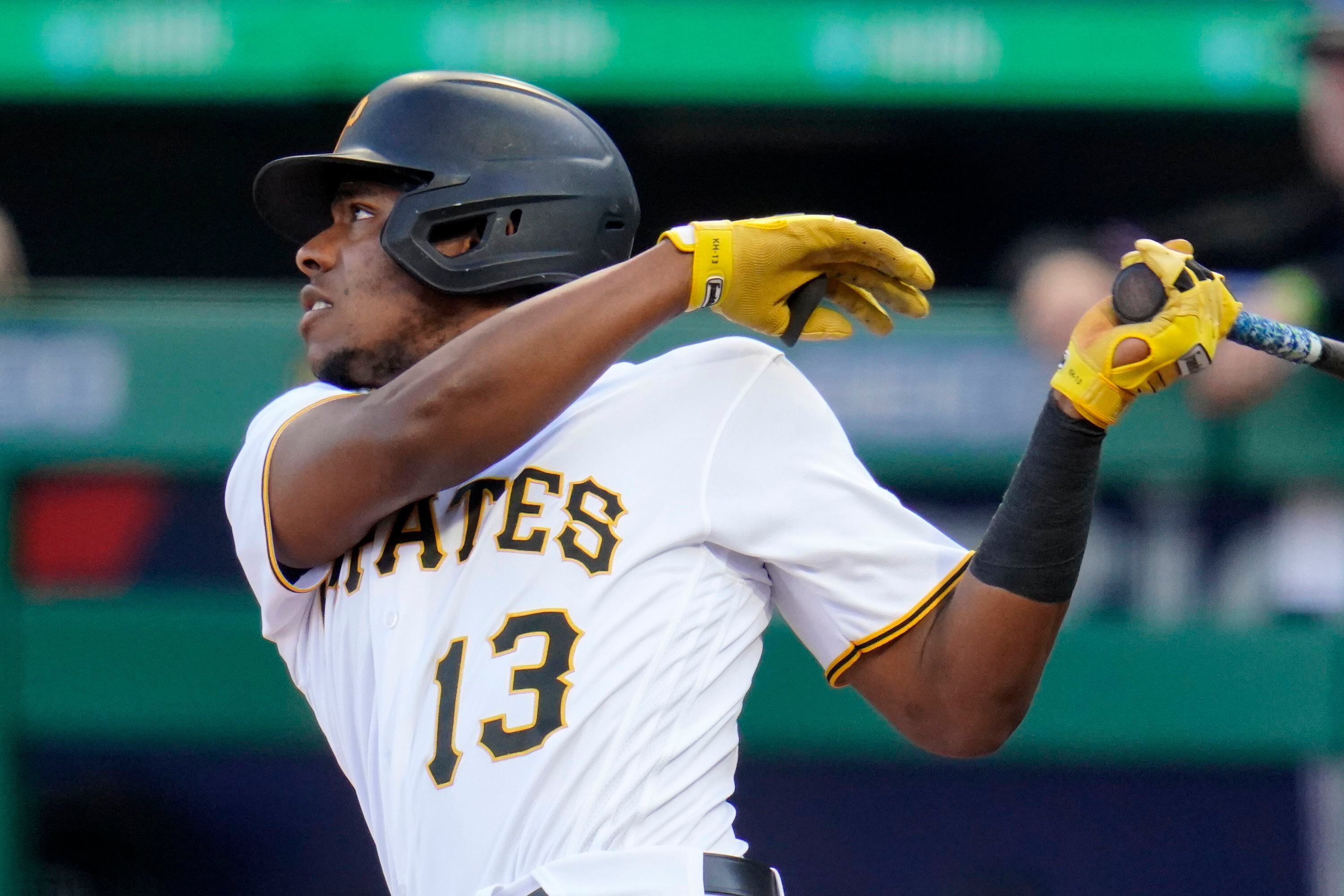 Pirates rookie Ke'Bryan Hayes called out on home run after missing first  base 