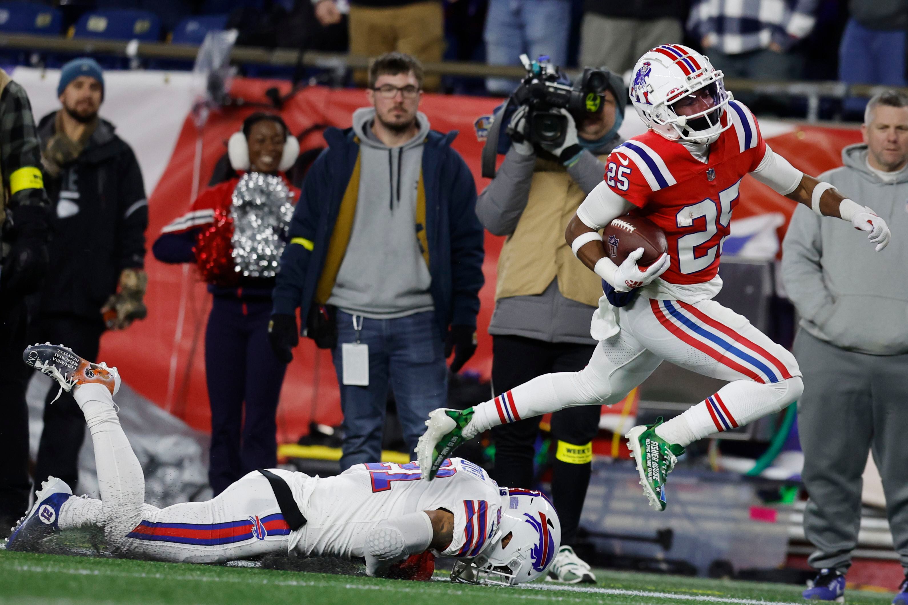 Bills safety Damar Hamlin ejected for hit on Patriots' Jakobi Meyers