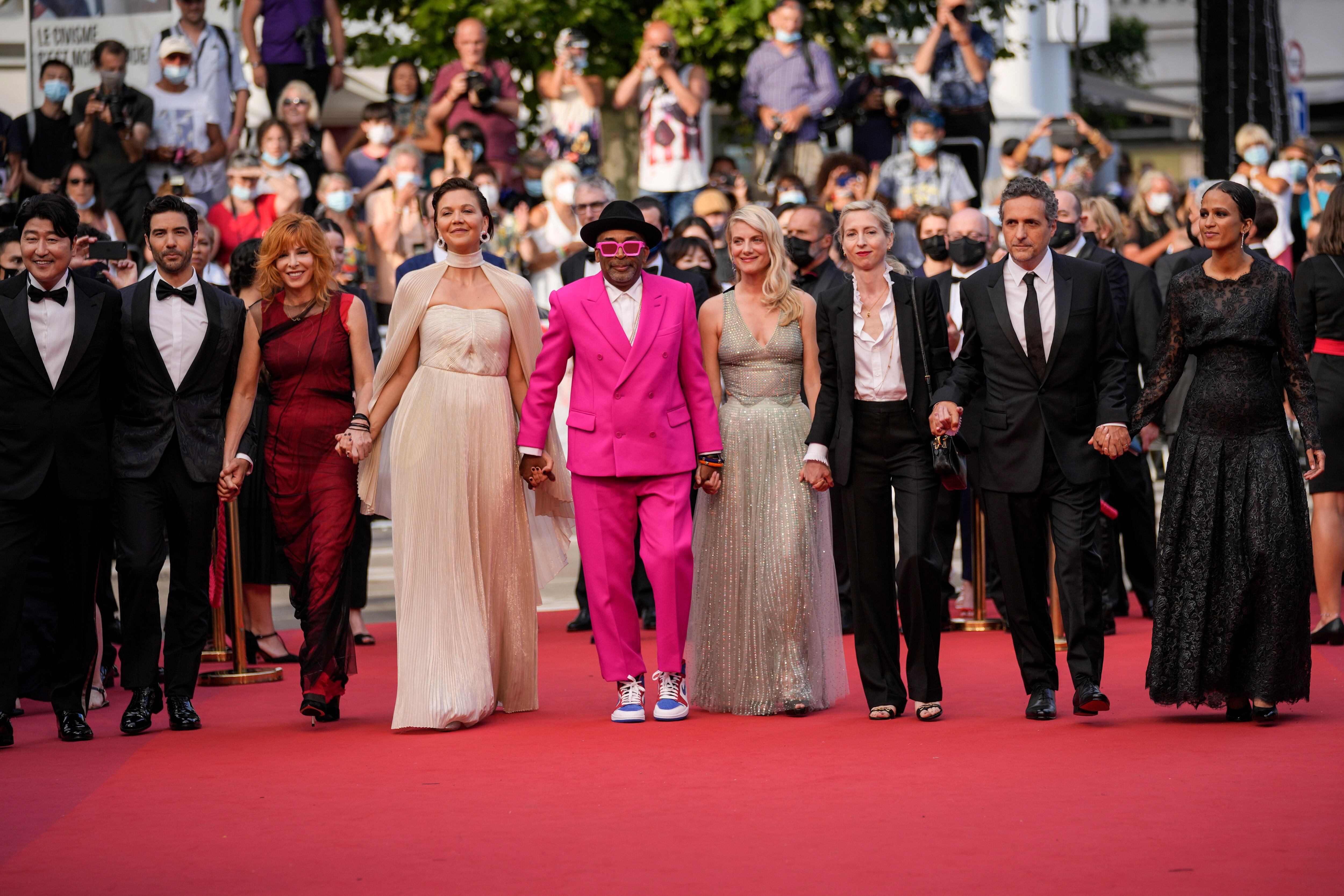 Spike Lee's Pink Louis Vuitton Suit Won Cannes Opening Night