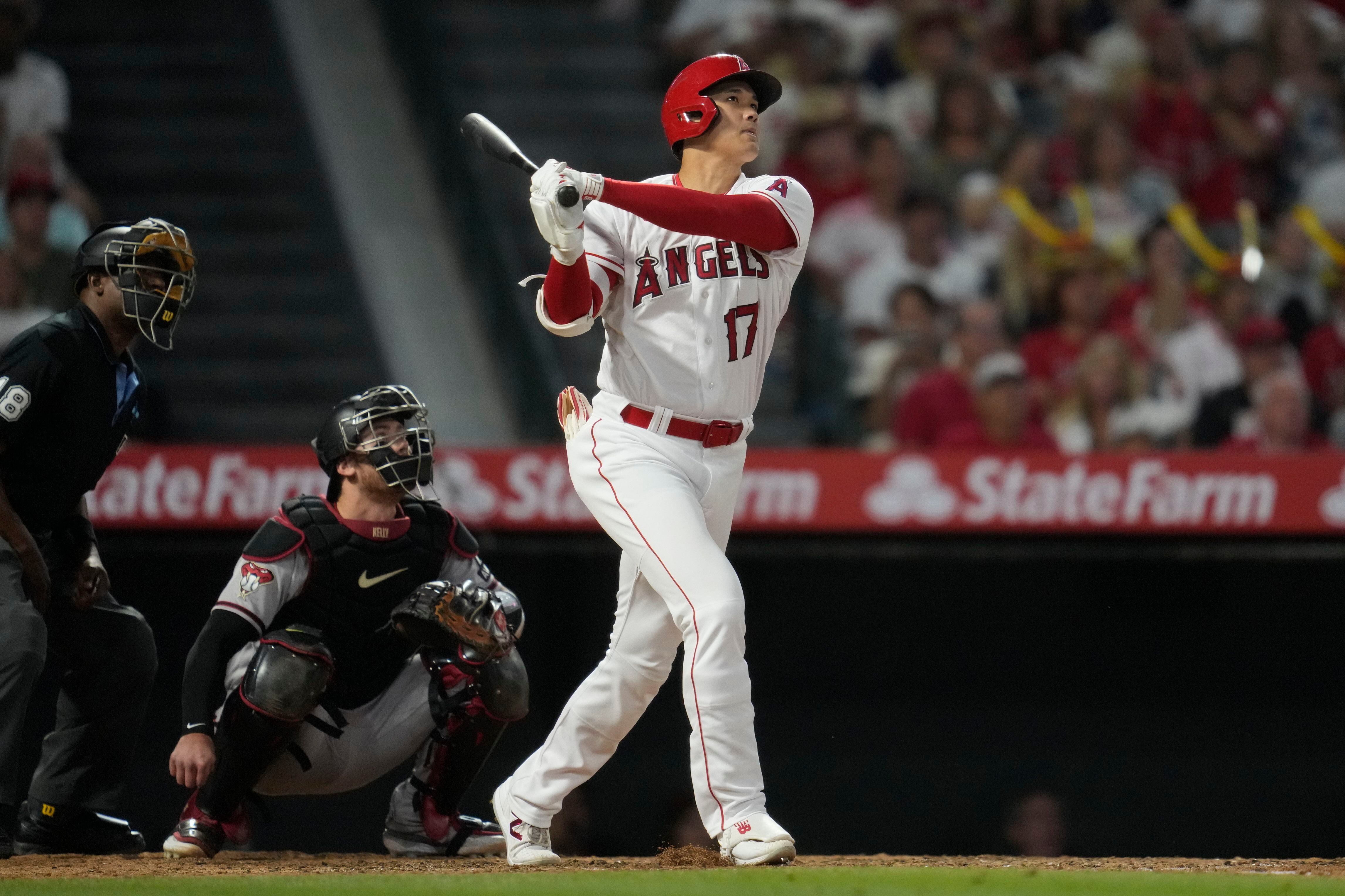 MLB on X: SHOHEI OHTANI HAS 30 HOME RUNS!  / X