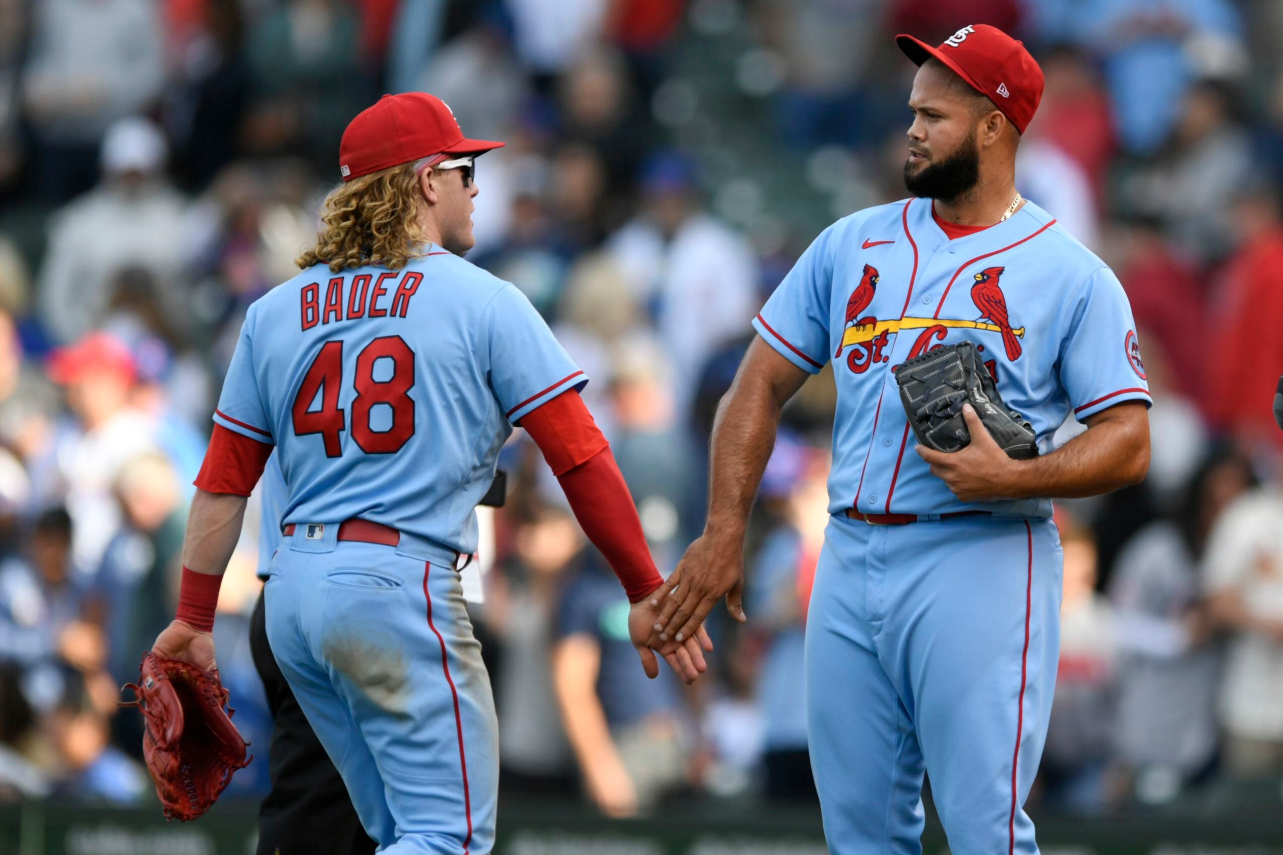 Molina homers late, sparks Cardinals to 2-1 victory over Cubs