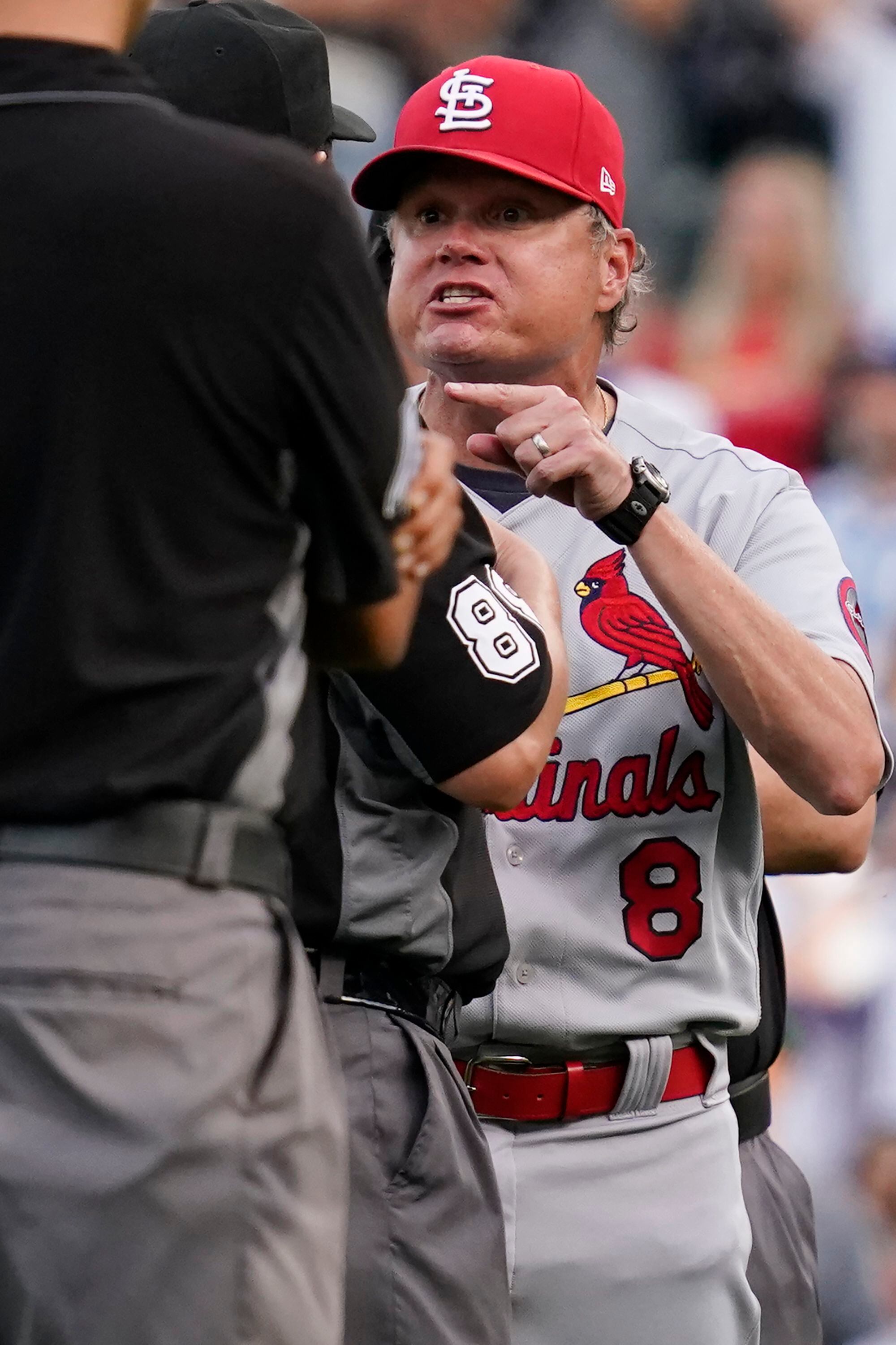 Sweet! Cardinals win 16th in row, go ahead in 9th, top Cubs – KXAN