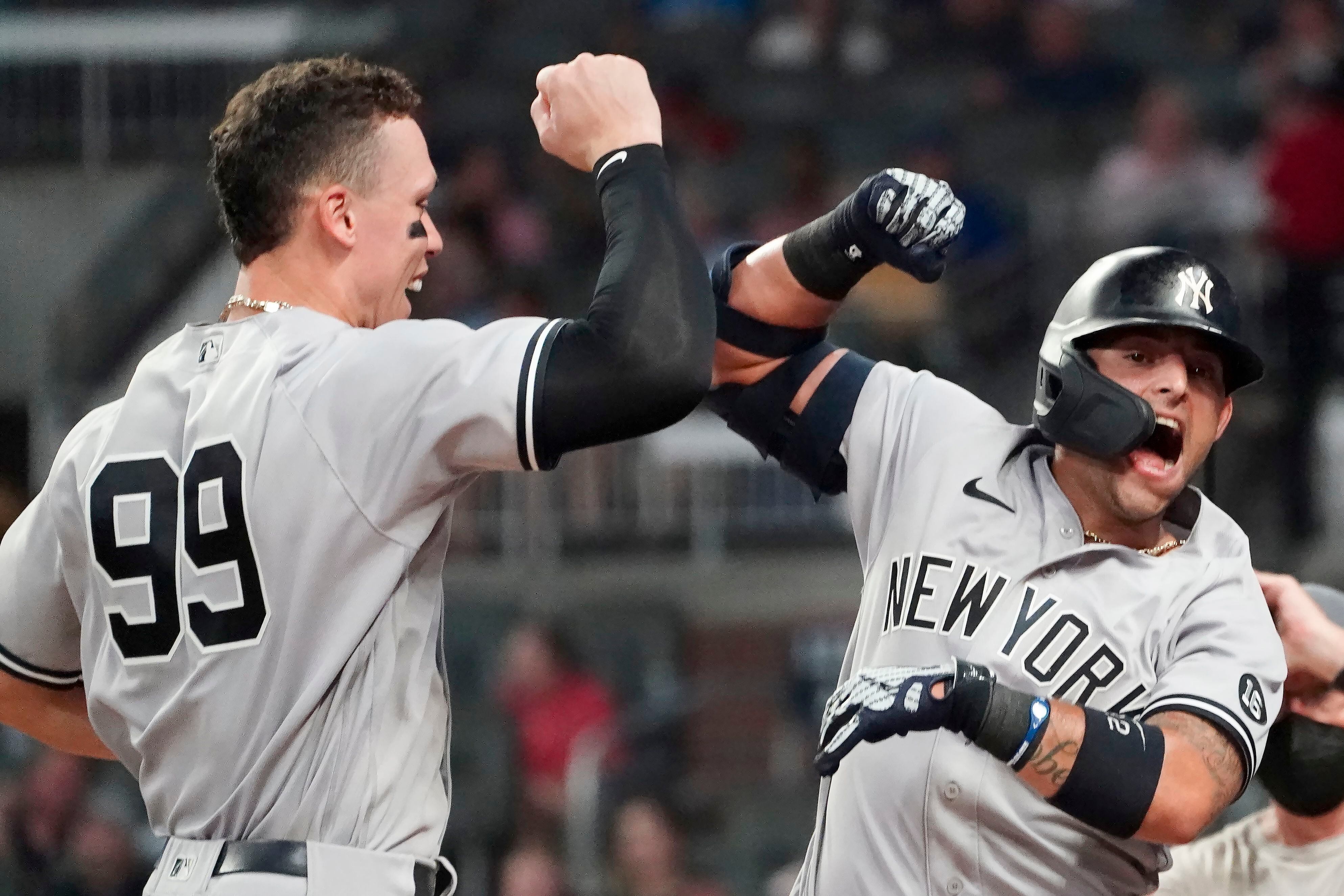 Yankees get 'encouraging' Gio Urshela injury news