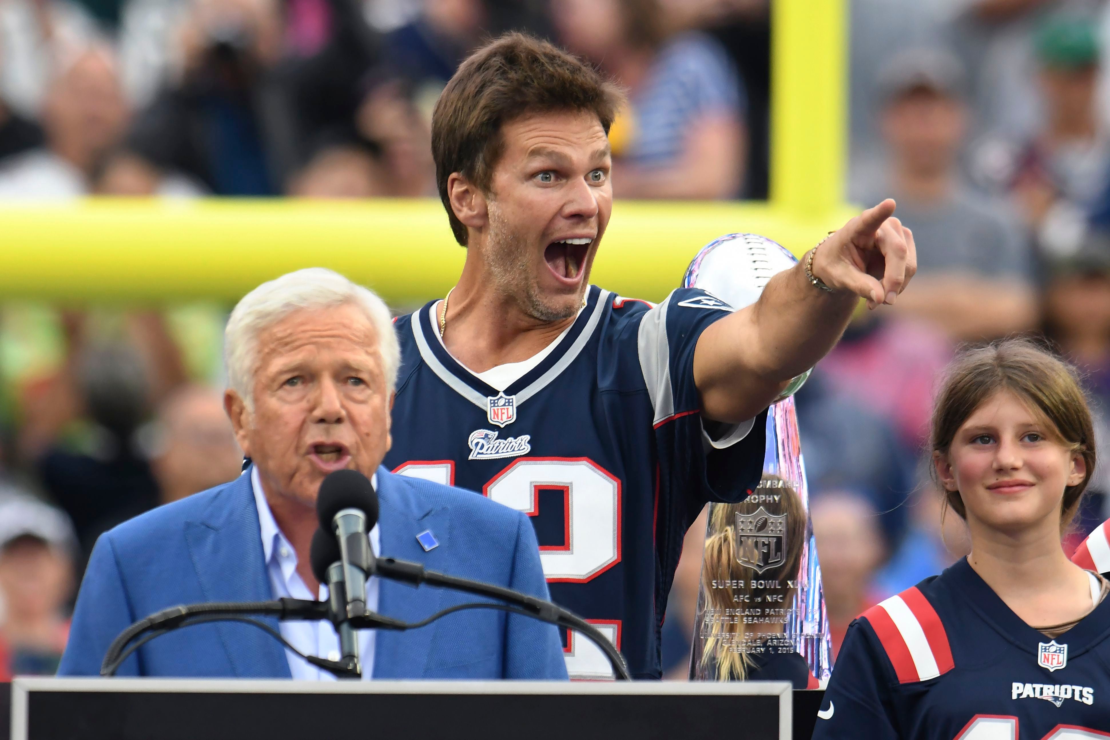 Tom Brady returns to hero's welcome in New England and declares himself a  'Patriot for life