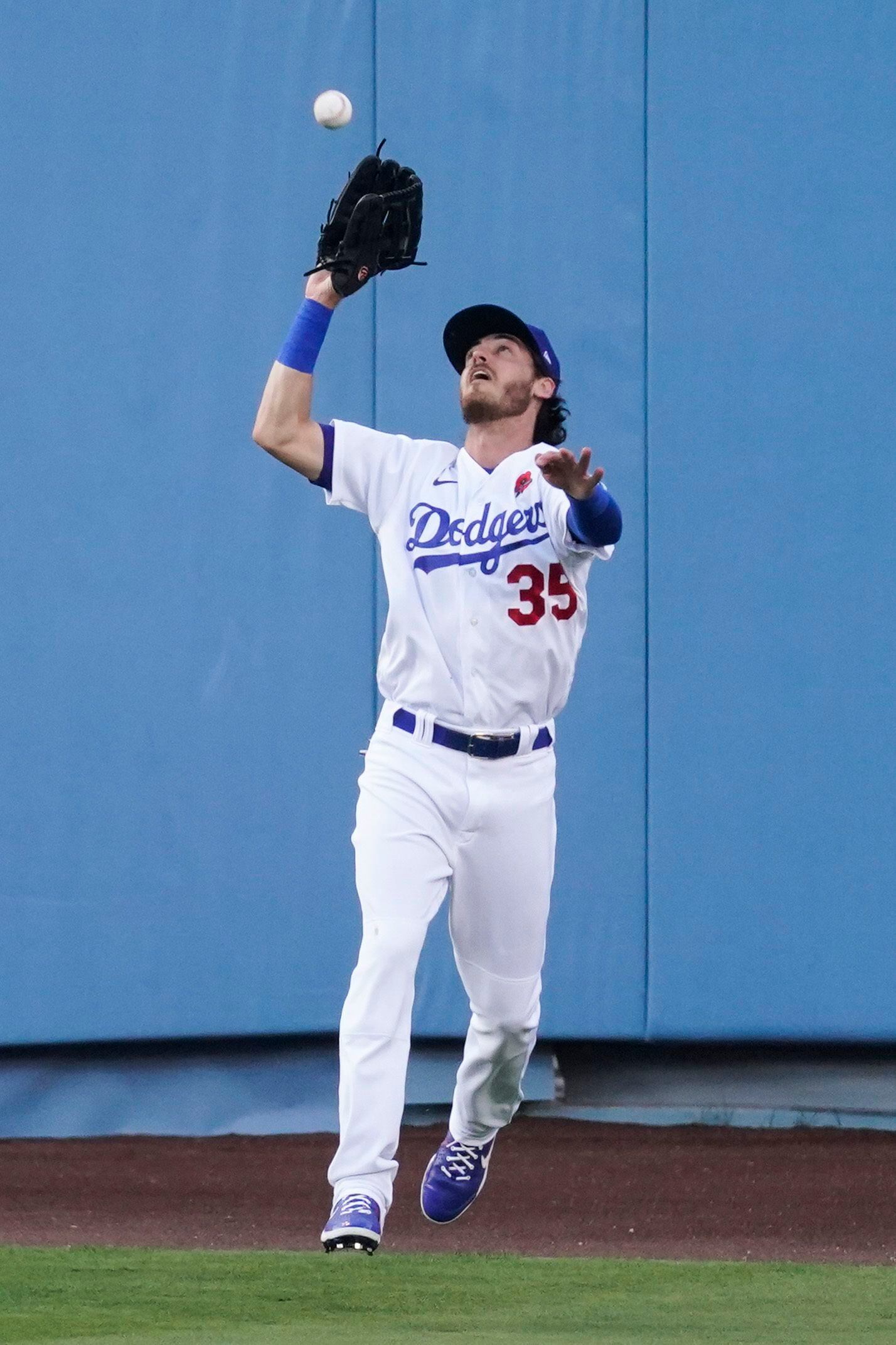 With Tony Gonsolin pitching like a top cat, Dodgers might be OK