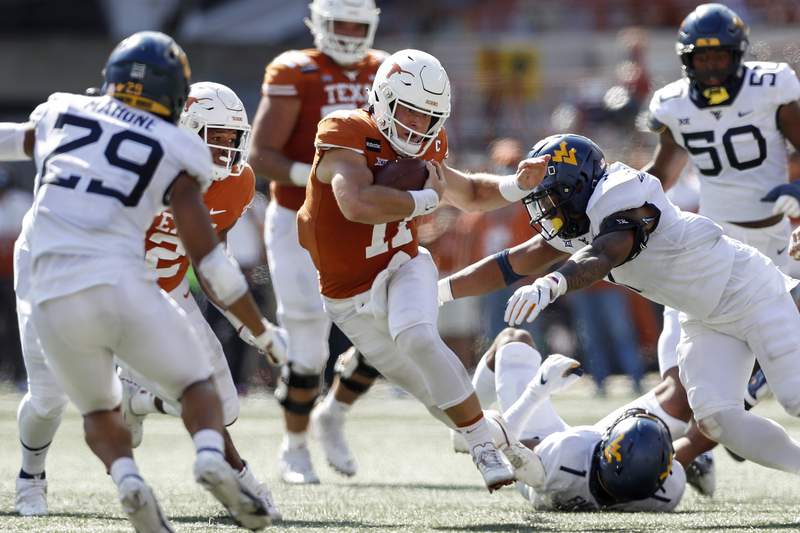 AP source: Texas, Oklahoma talk to SEC about joining league