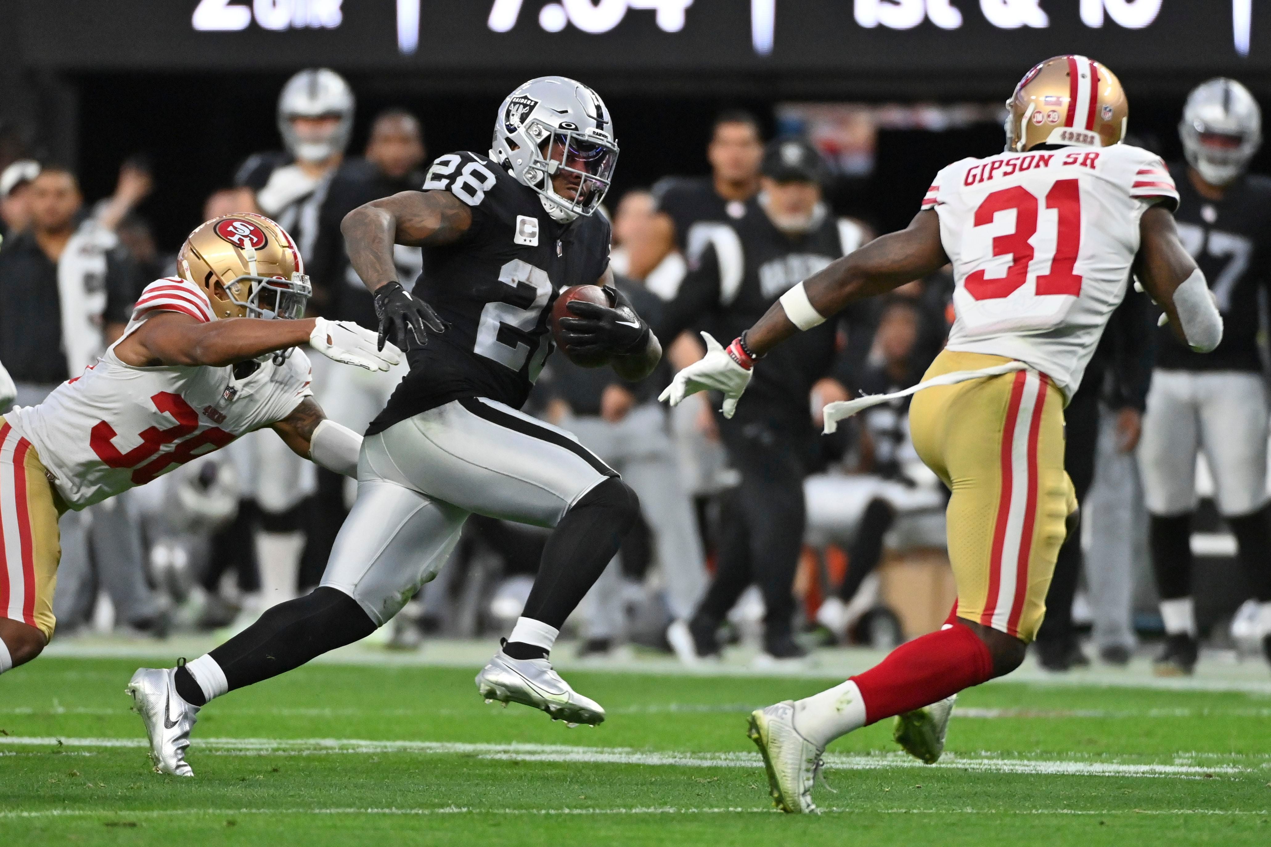 49ers edge Raiders 37-34 in OT for 9th consecutive win