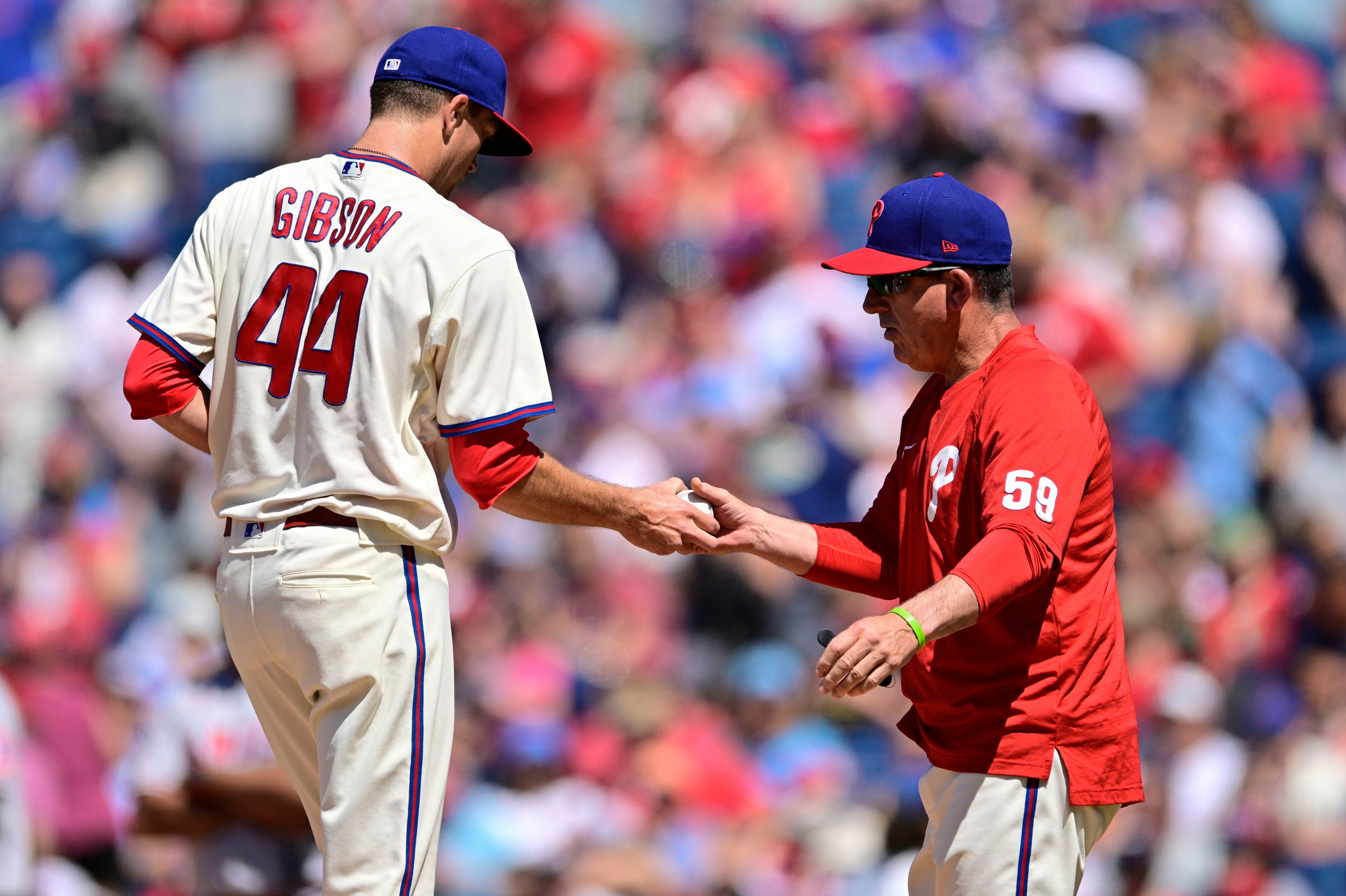 Phillies rally late to hand Angels 11th straight loss