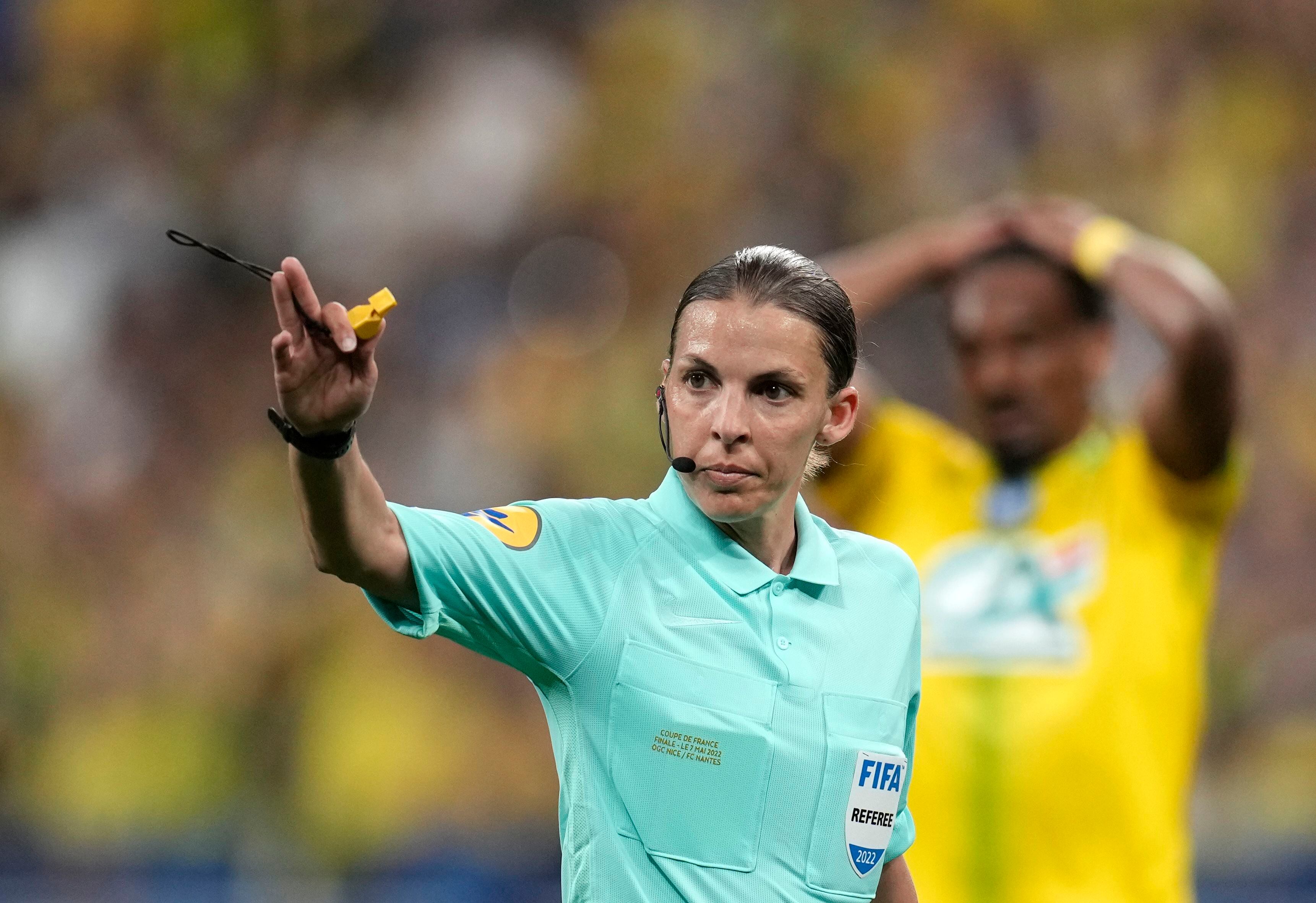 Stephanie Frappart makes history as first female referee for match at men's  World Cup - The Japan Times