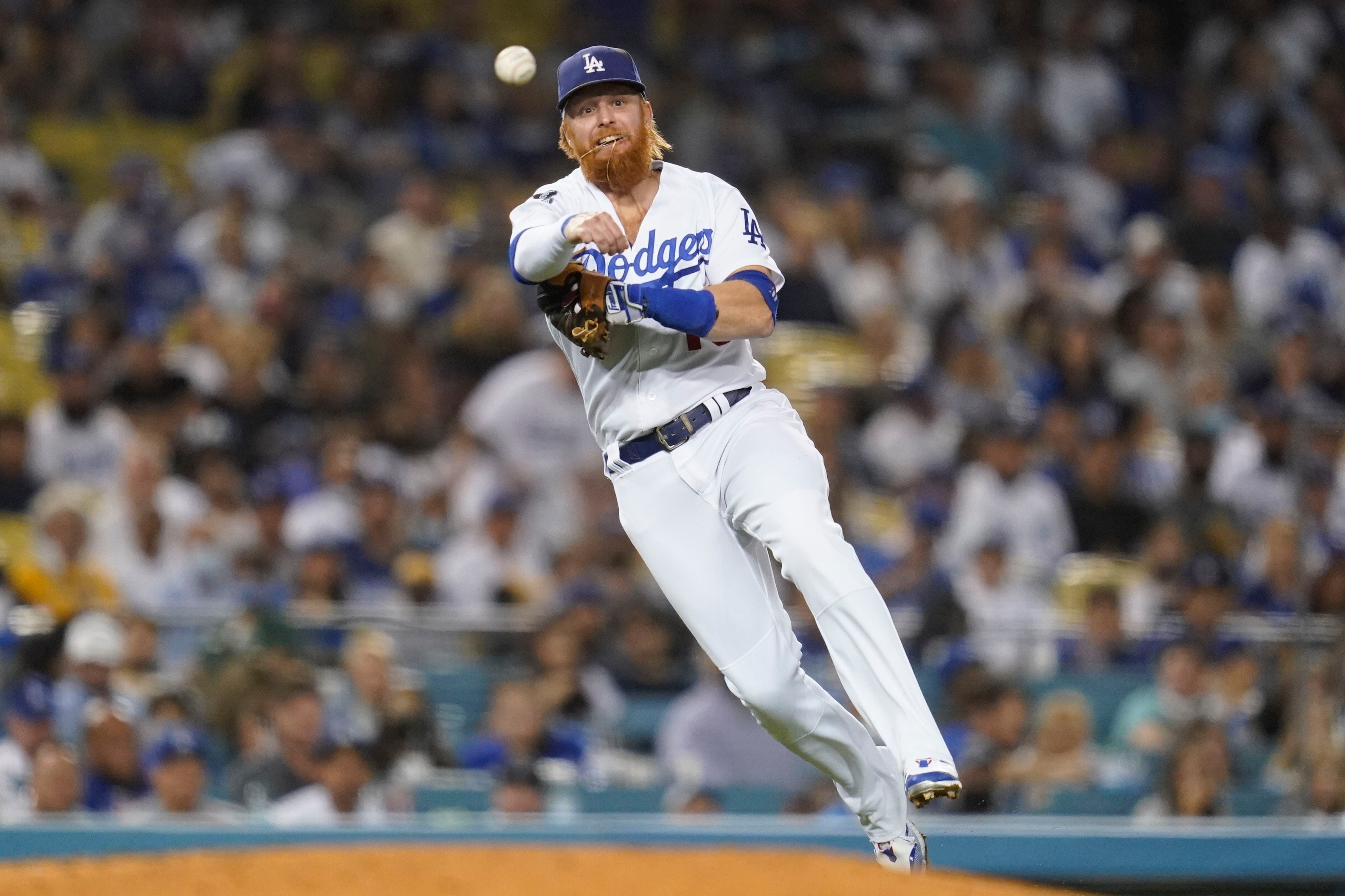 Trea Turner slam, solo HR; Kershaw hurt, Dodgers beat Brews