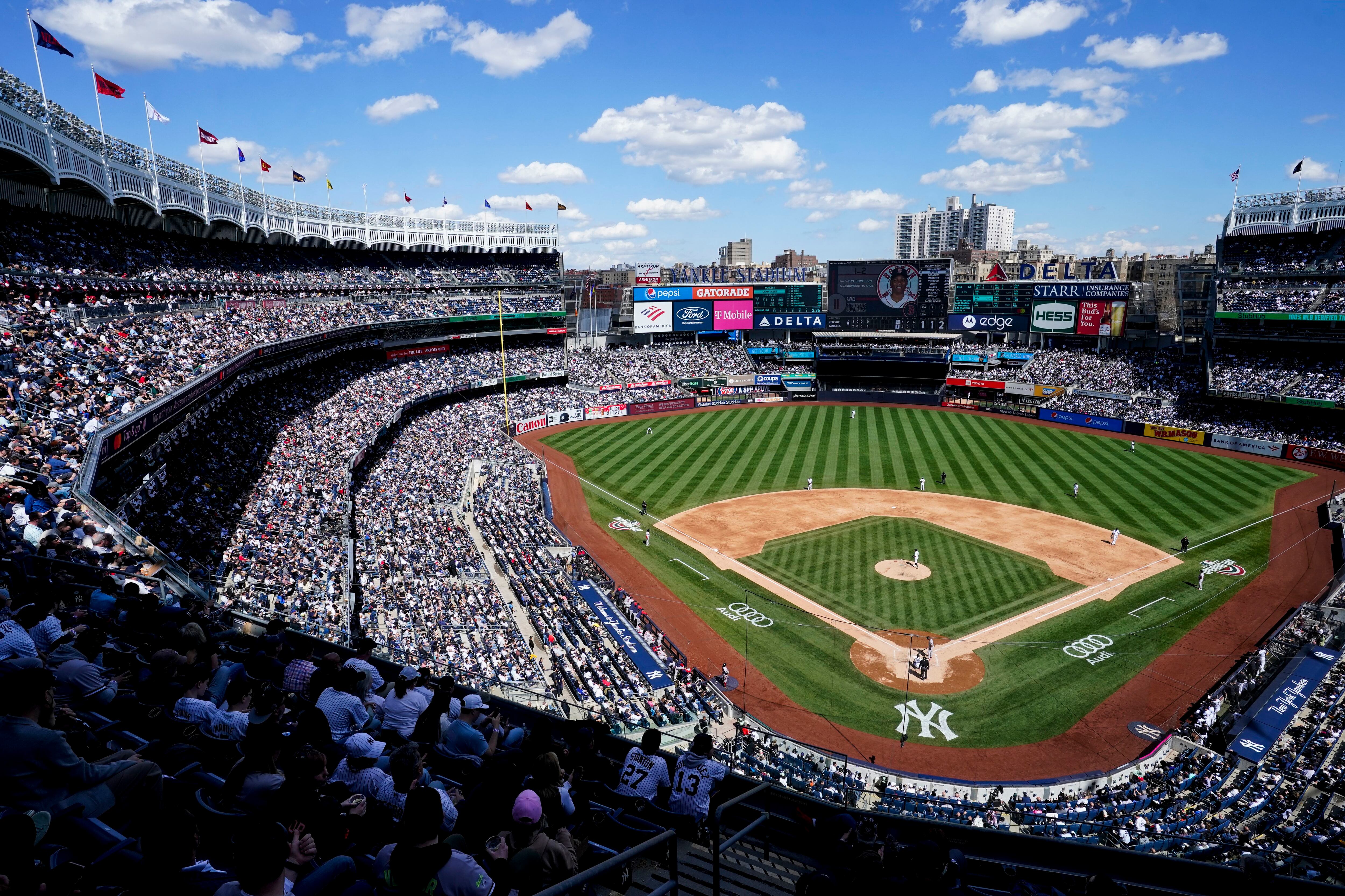 See Yankee Stadium Vanish in 30 Seconds