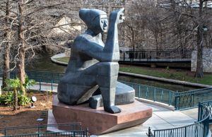 New sculpture celebrates man's best friend, on the northern Riverwalk