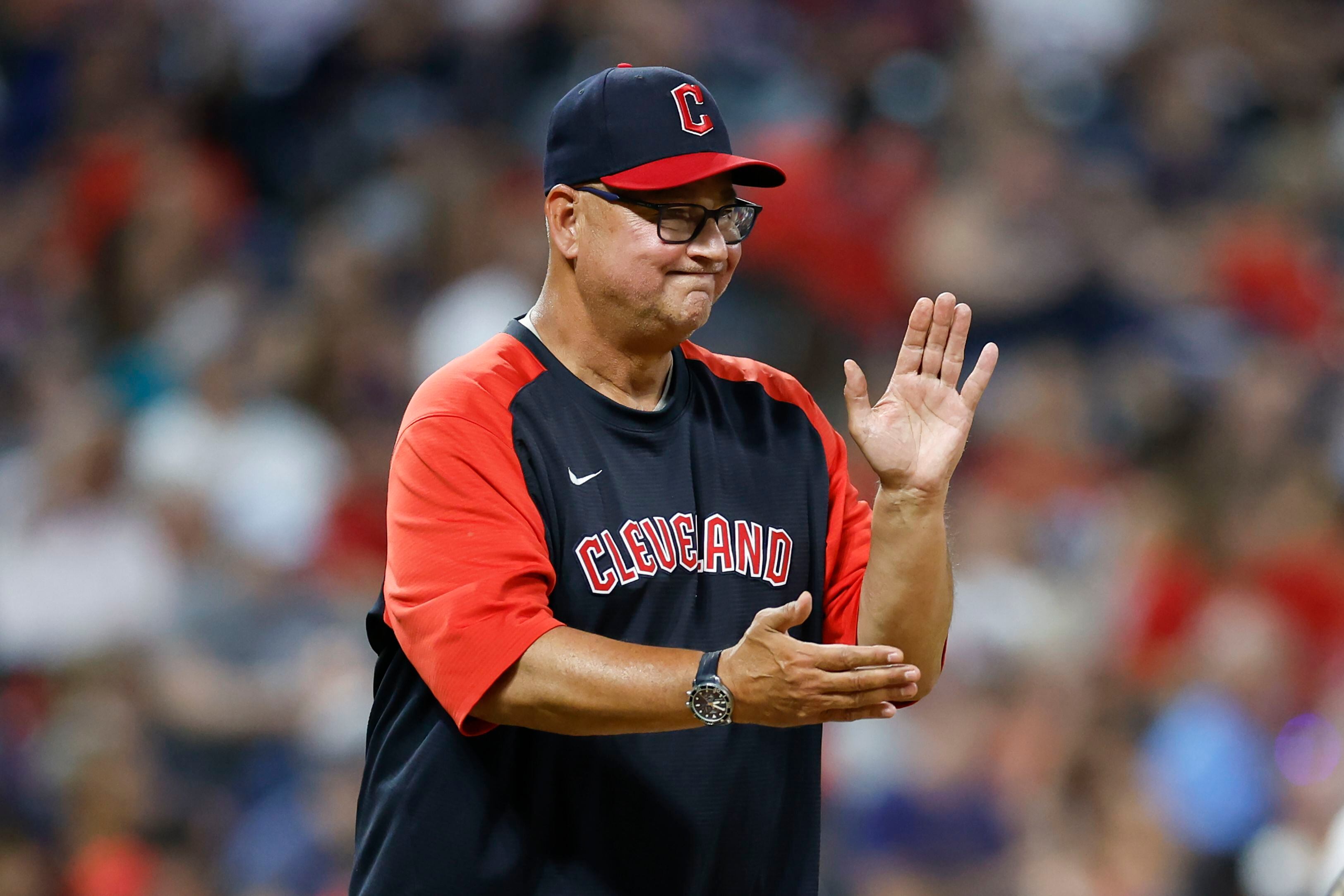 Terry Francona returns to Indians camp