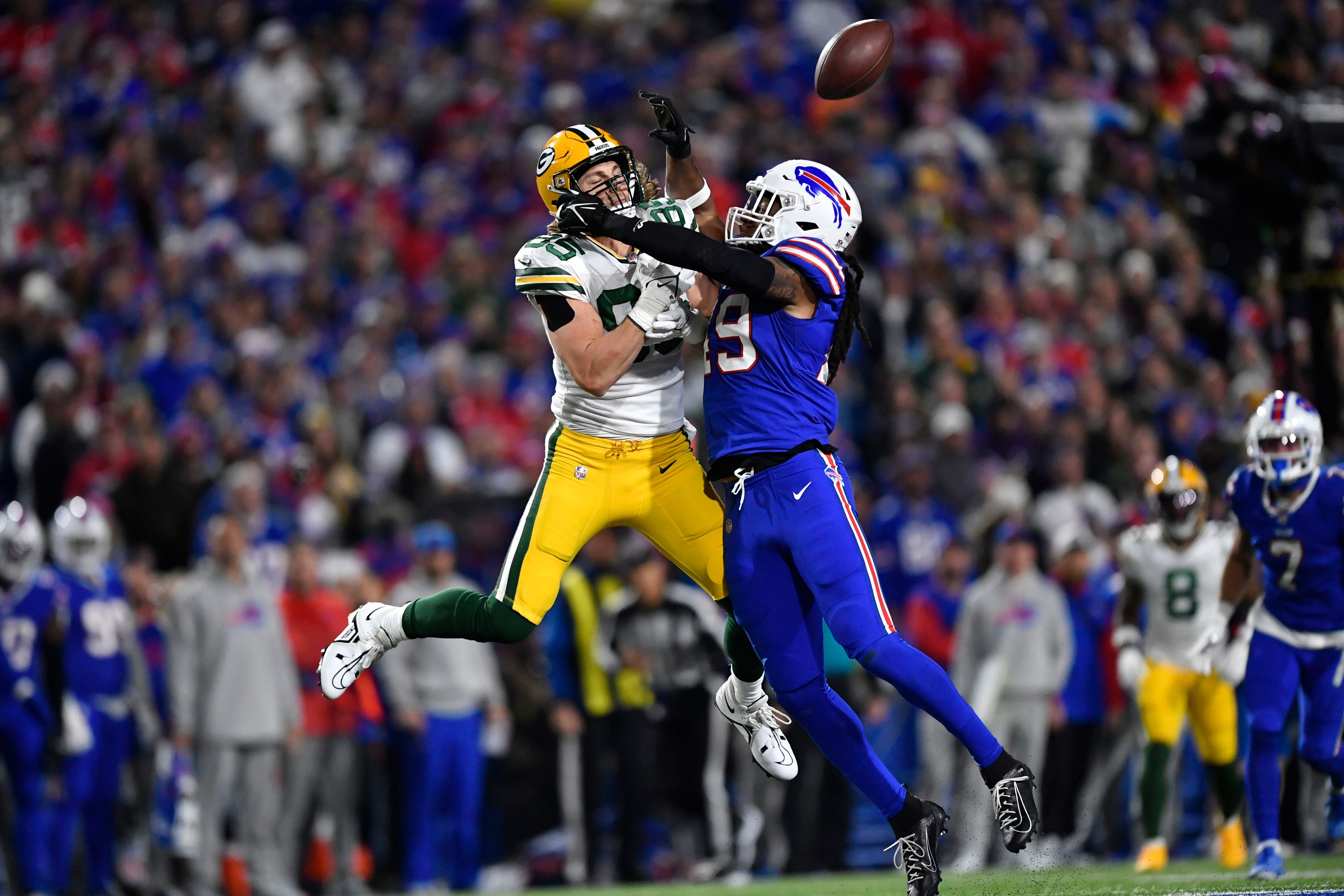 Diggs, Bills hand Rodgers, Packers 4th straight loss, 27-17