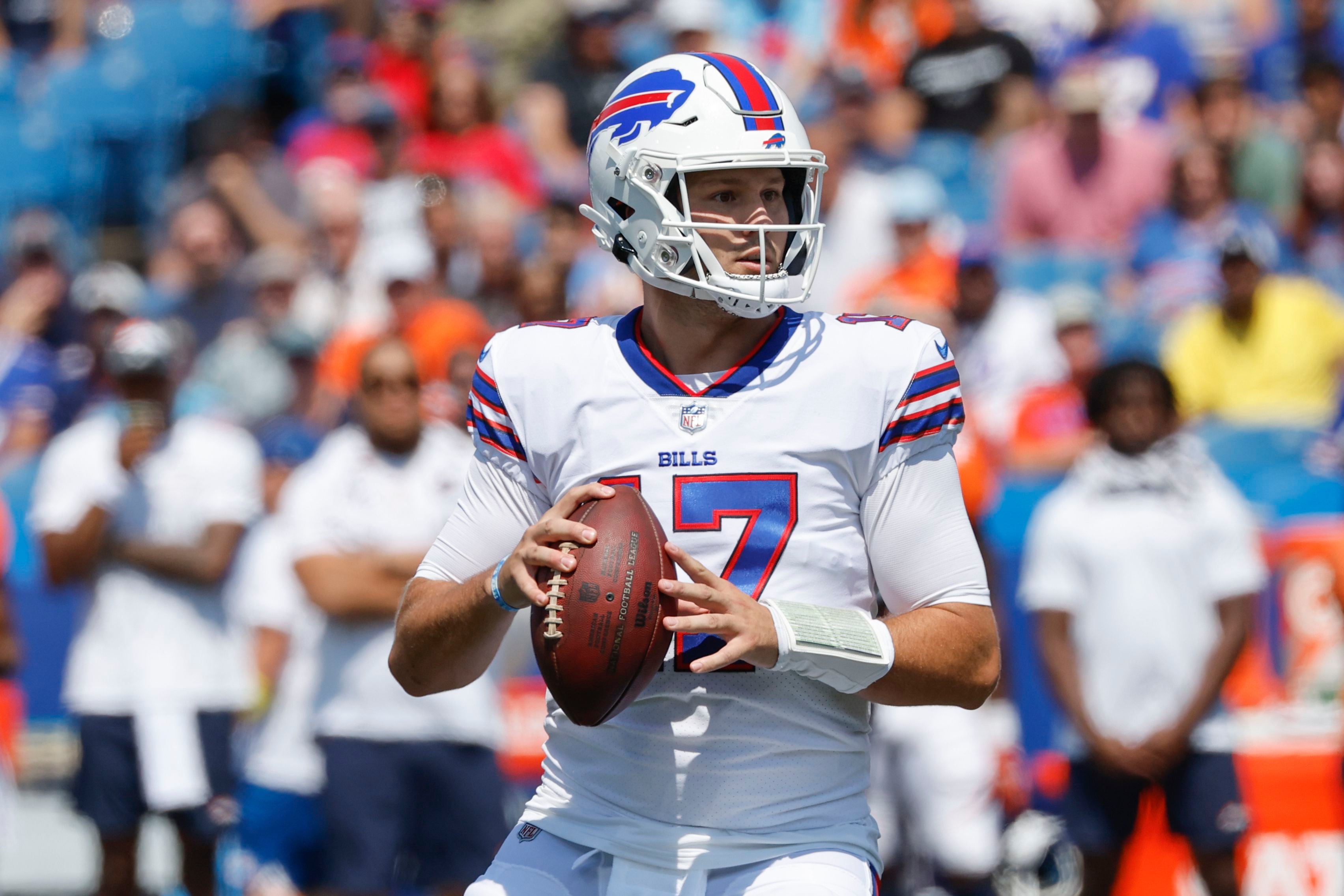 Super challenge: Bills open season against champion Rams, Sports