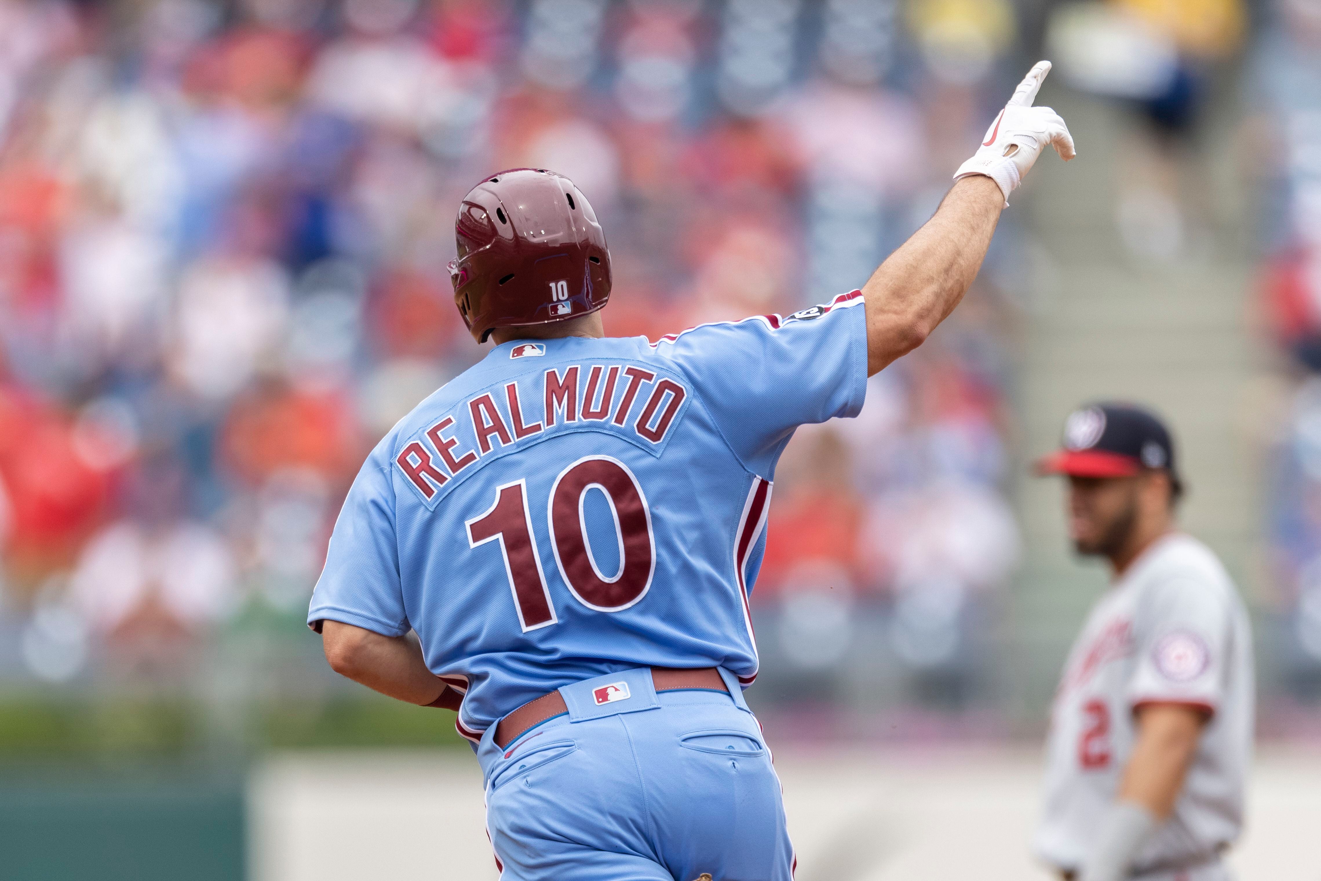 Phillies' J.T. Realmuto, unvaccinated, will miss Toronto series