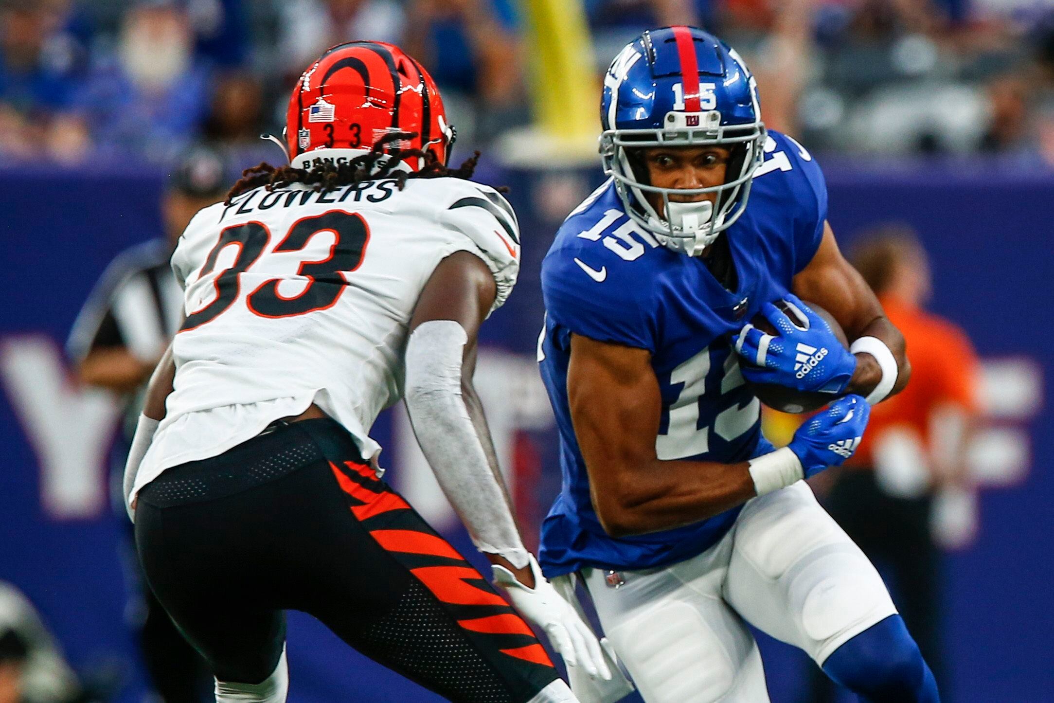 Webb rallies Giants over Bengals with 2 TD passes to Bachman