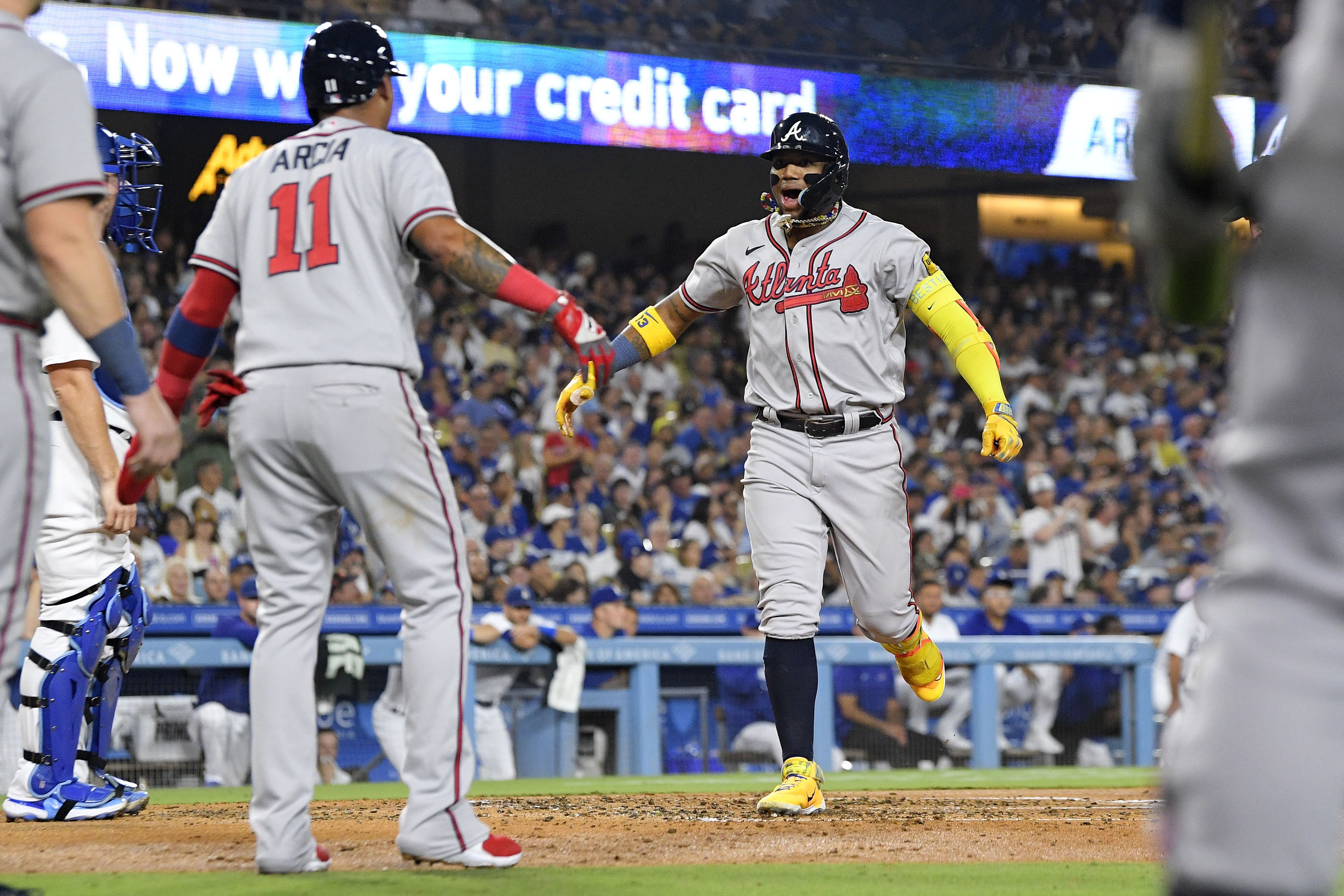 Alfonso Soriano Hits Second Homer of Game to Join 400-Home Run