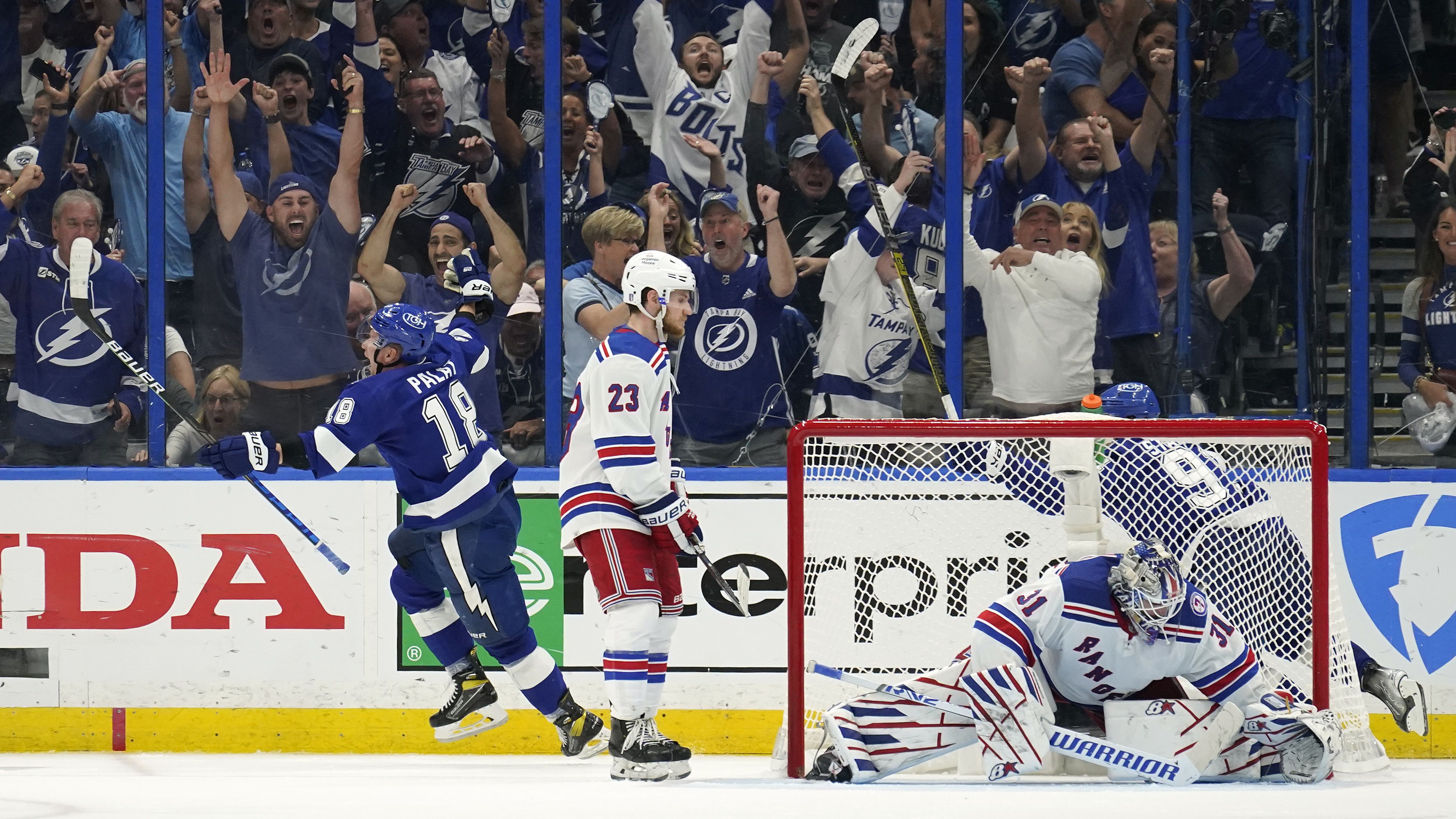 Lightning-Rangers: Rewinding Tampa Bay's seventh consecutive win