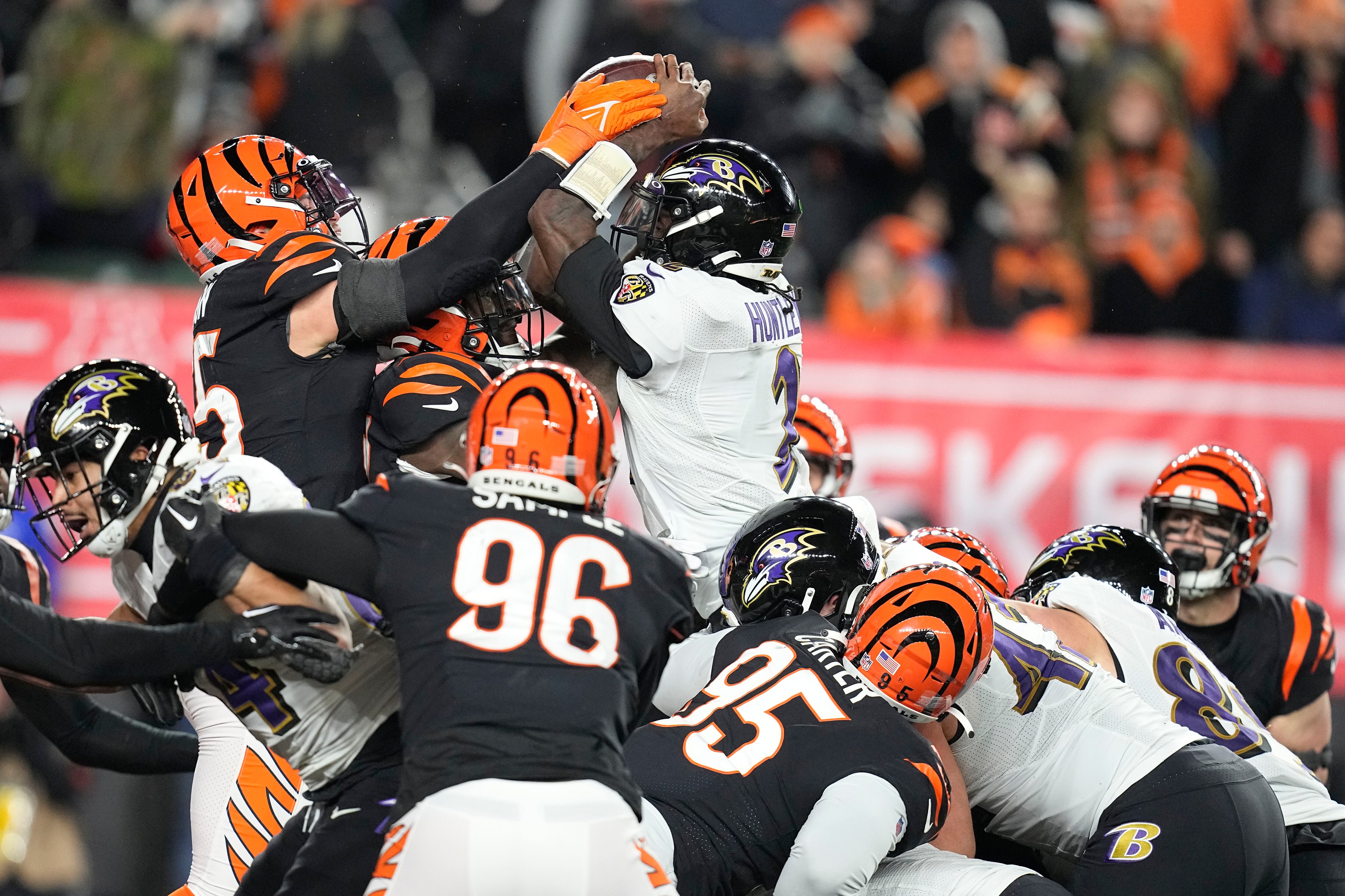 Bengals lose to Broncos 10-24