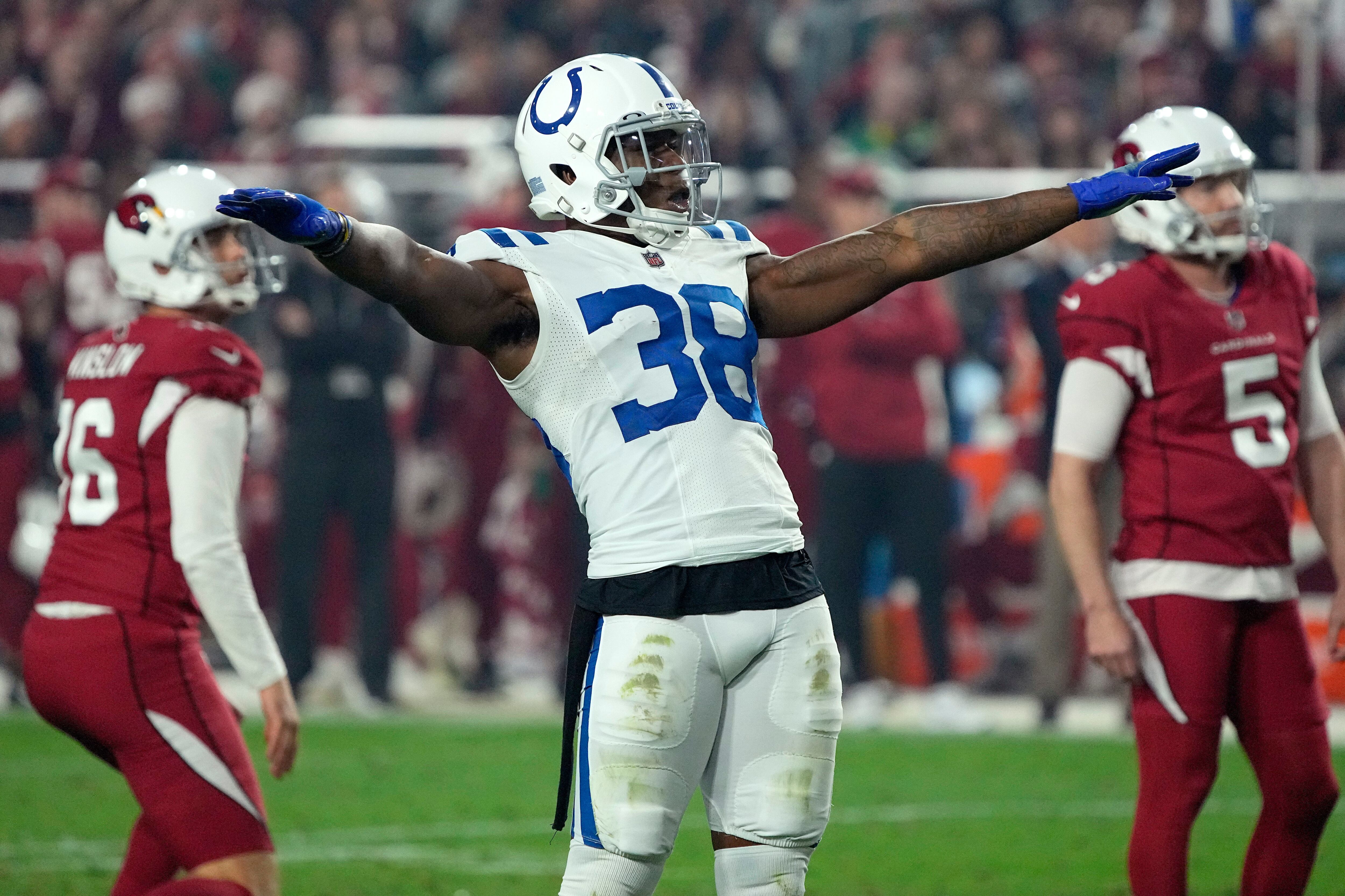 How T.Y. Hilton Is Making A Massive Impact On 2021 Colts On And Off The  Field