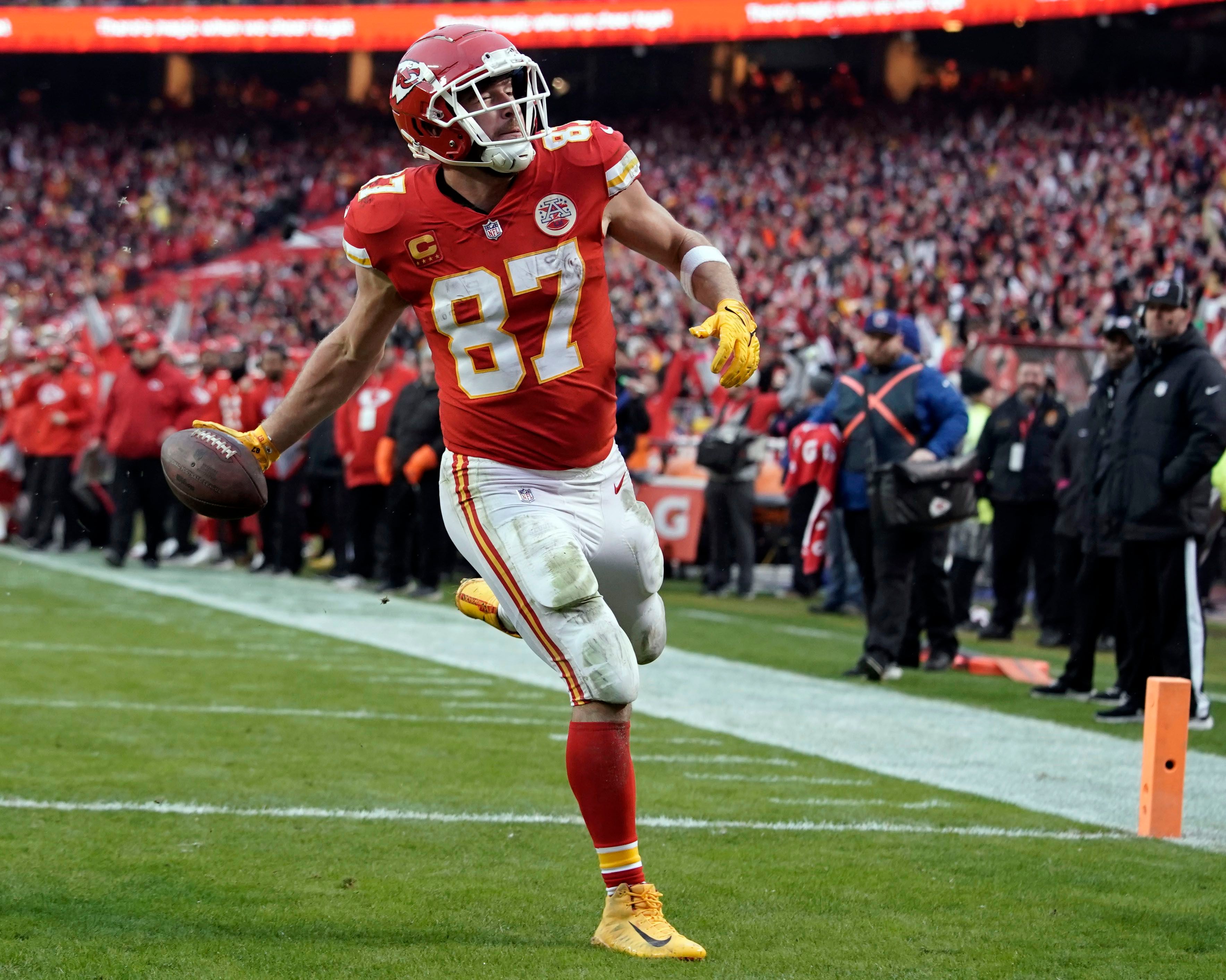 George Kittle And Travis Kelce On National Tight Ends Day In NFL