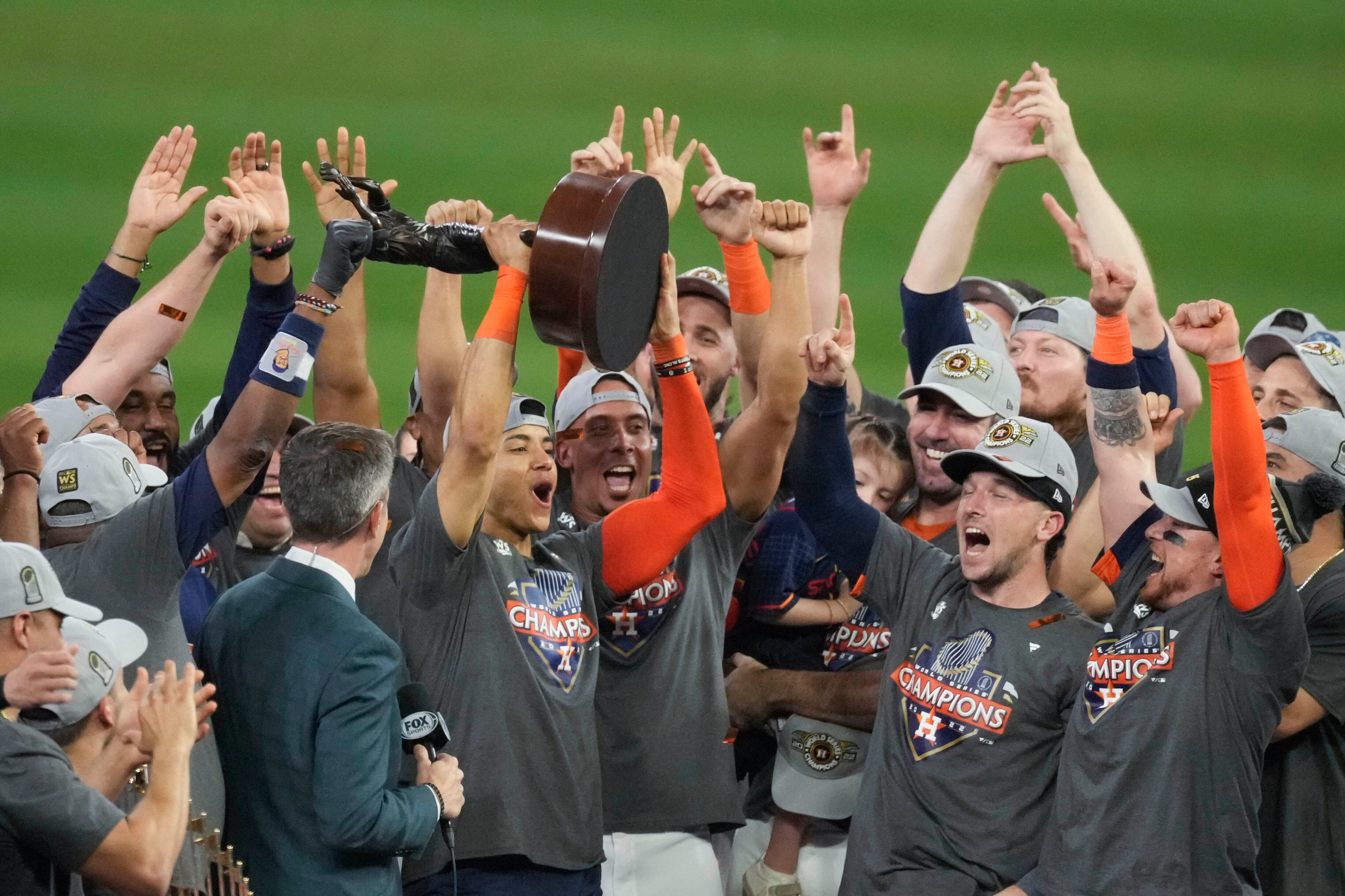 Houston Astros' 2017 World Series Trophy On Tour, Beginning At State  Capitol