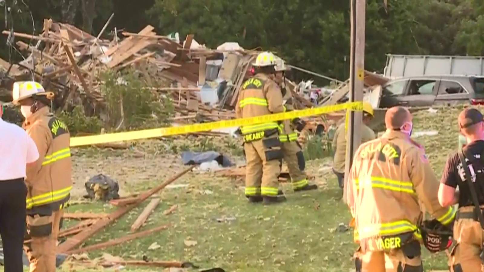 Girl dead, 3 family members hurt in Oklahoma house explosion