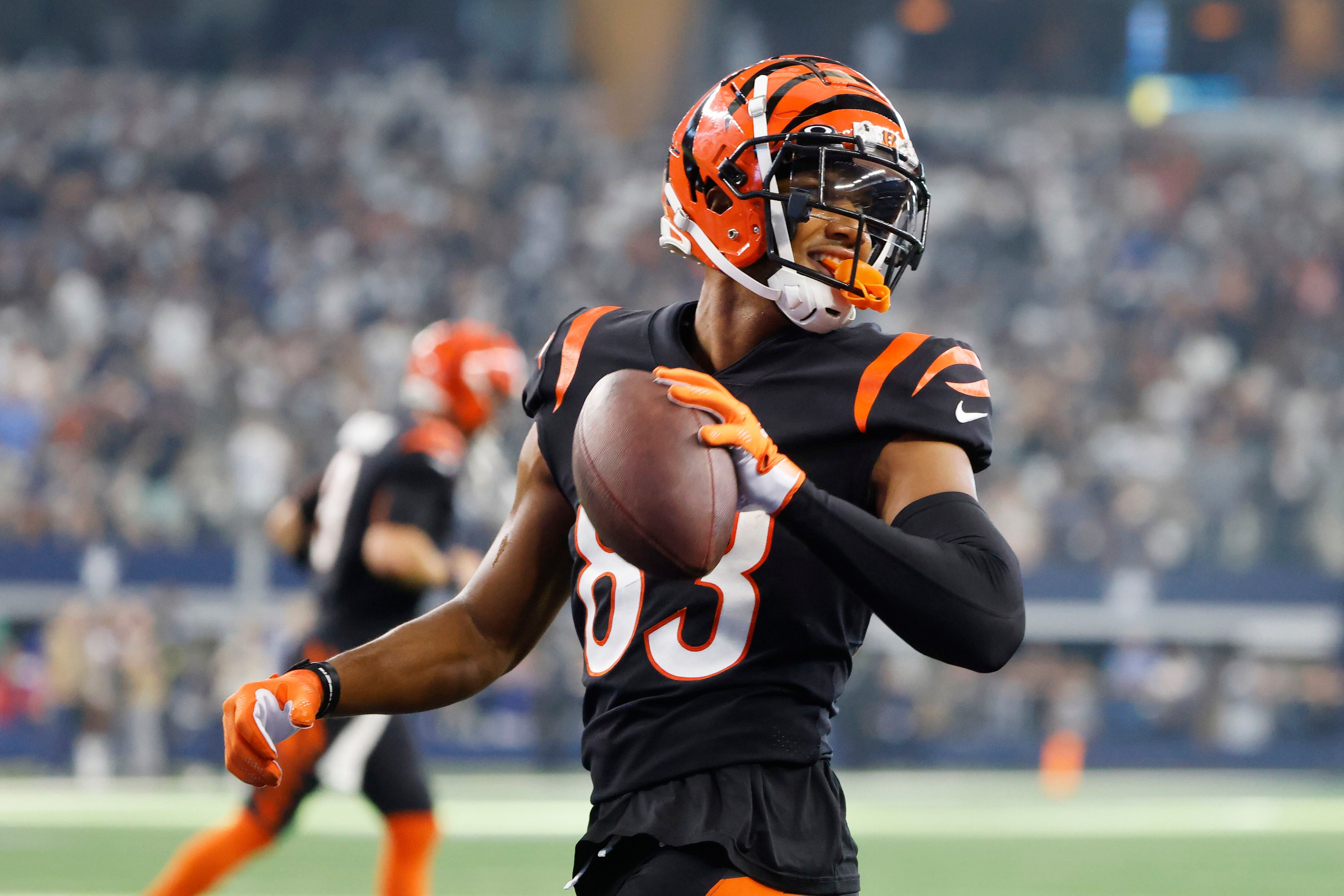 Cincinnati Bengals defensive end Trey Hendrickson (91) is led off the field  after being injured against the Pittsburgh Steelers during the first half  of an NFL football game, Sunday, Nov. 20, 2022