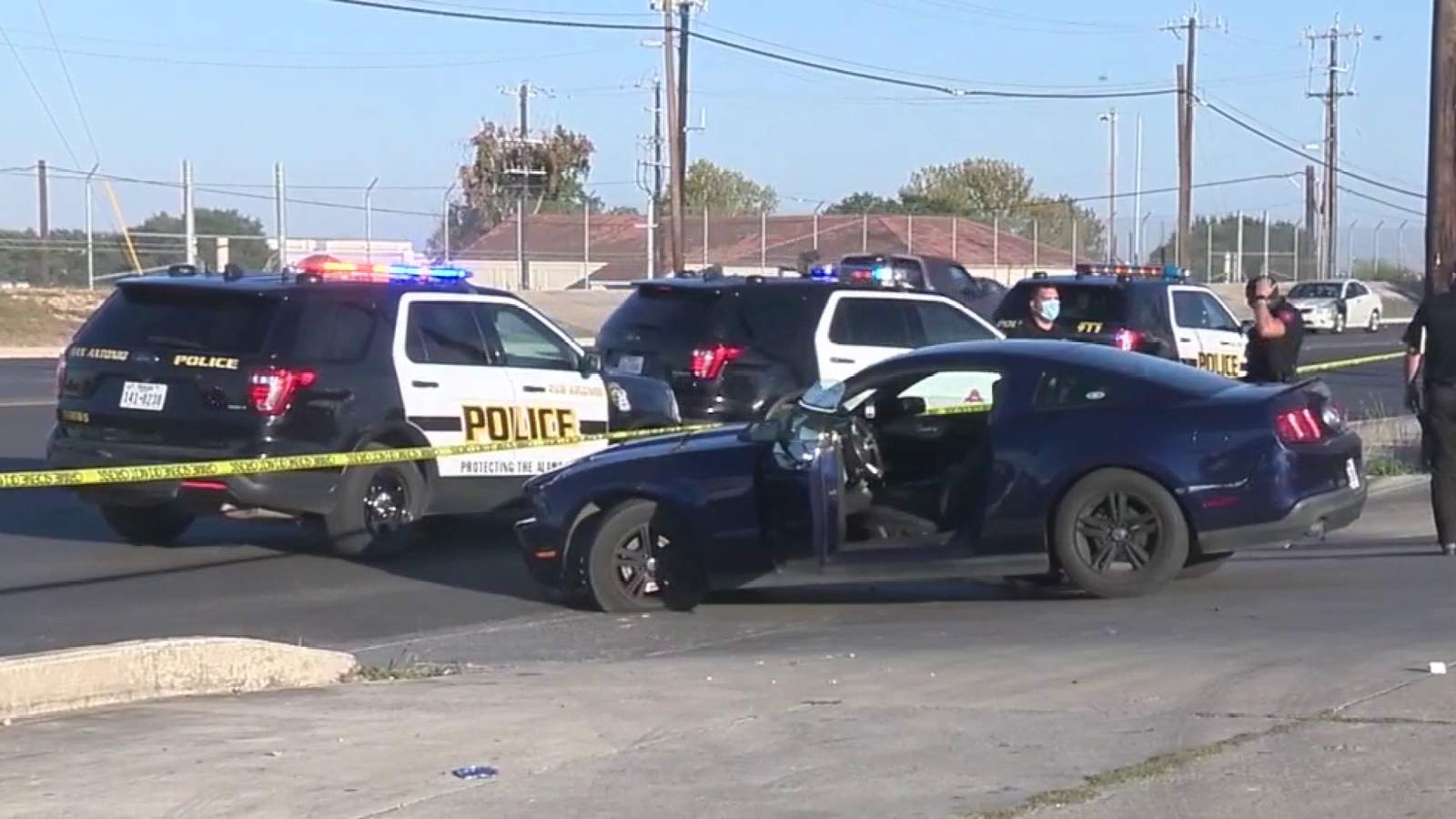 SAPD: 23-year-old man killed in Southwest Side shooting
