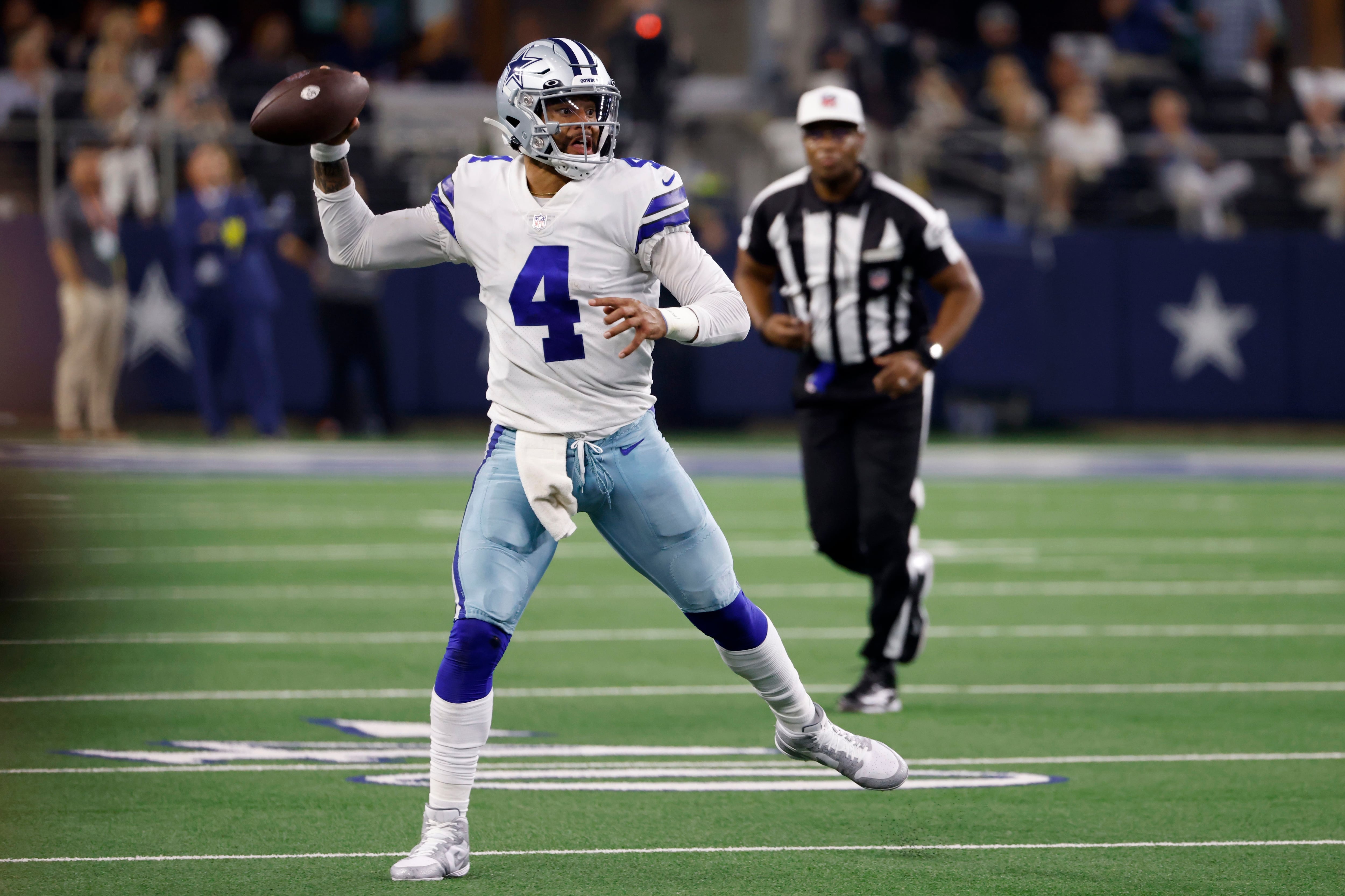 Cowboys QB Prescott to miss multiple weeks with hand injury