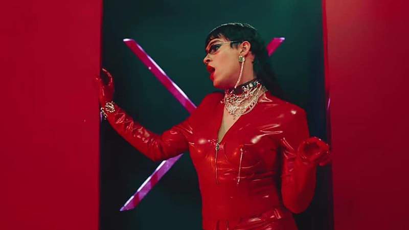 Bad Bunny Goes Full Drag And Makes Empowering Statement In Yo Perreo 