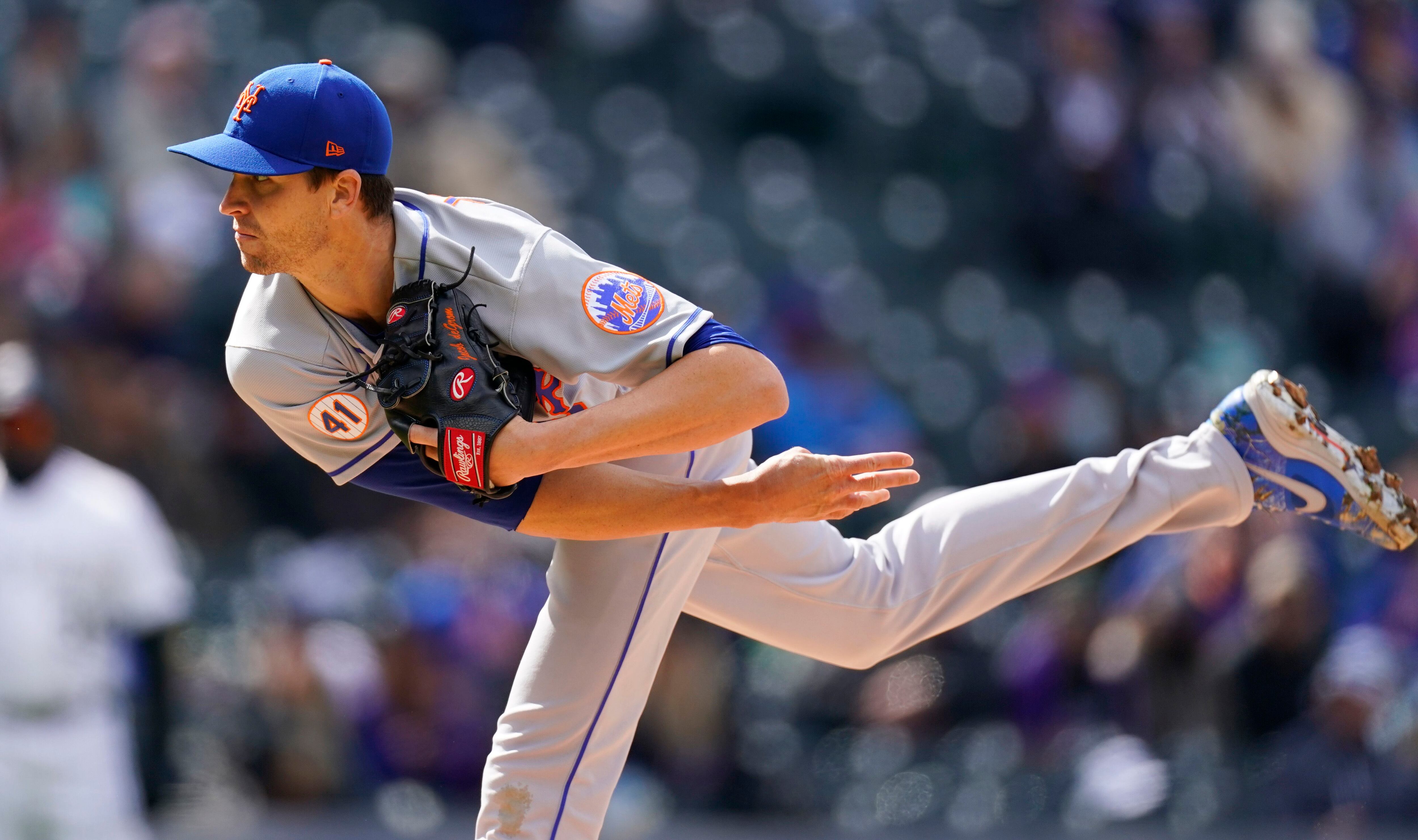 Jacob deGrom nearly breaks Tom Seaver record in Mets win