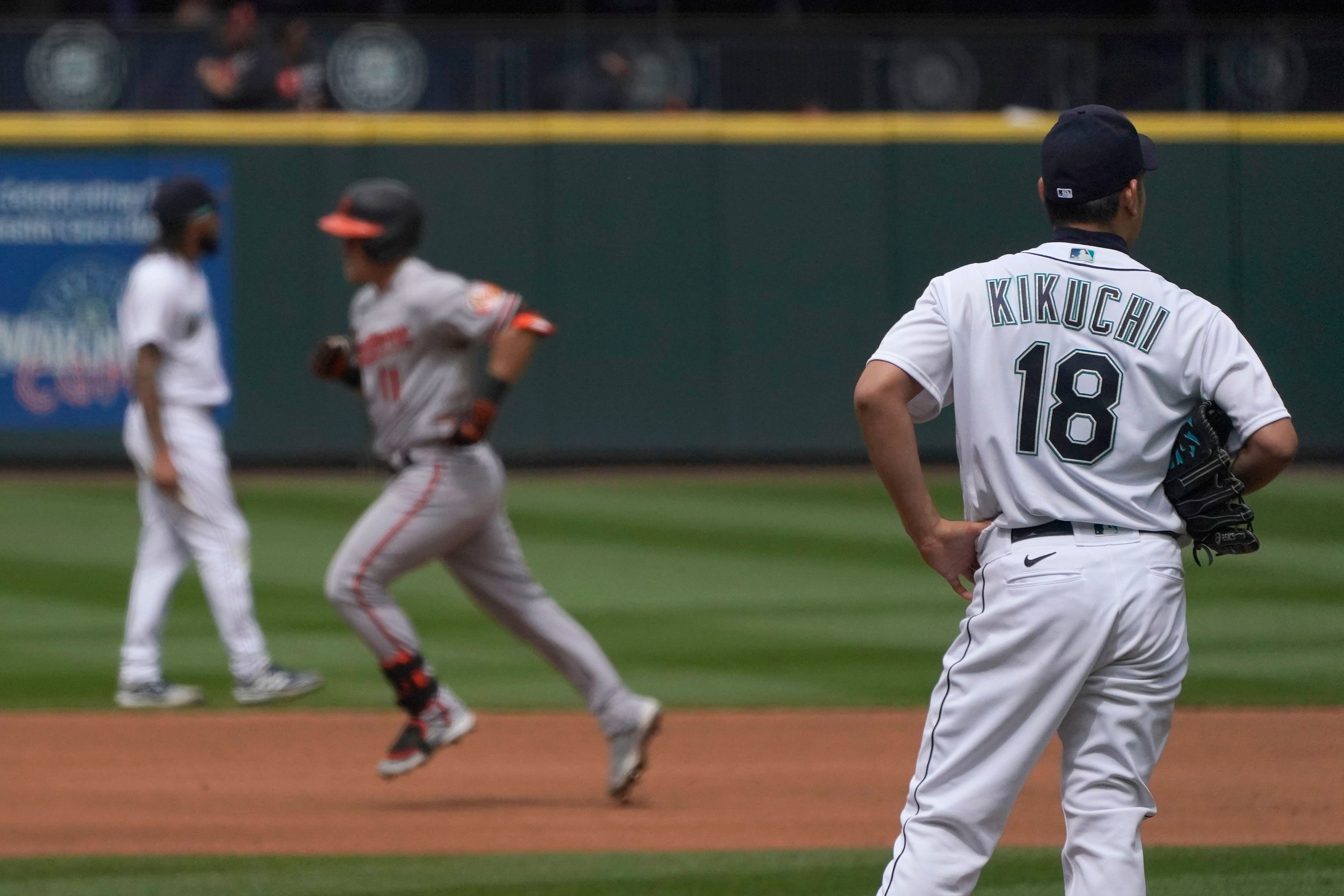 John Means throws 1st career no-hitter; O's shut out M's 6-0