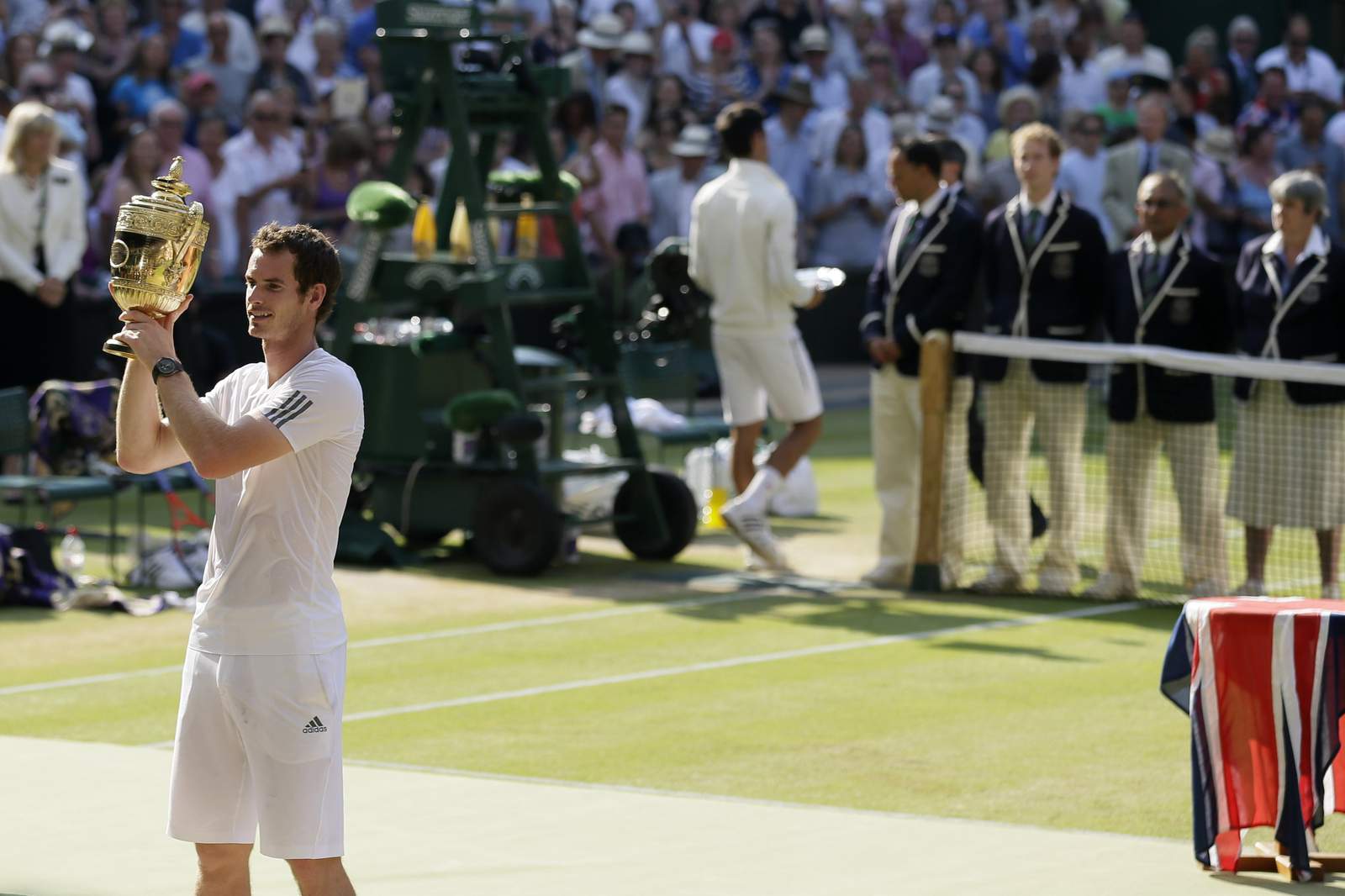 Wimbledon to allocate prize money despite cancellation