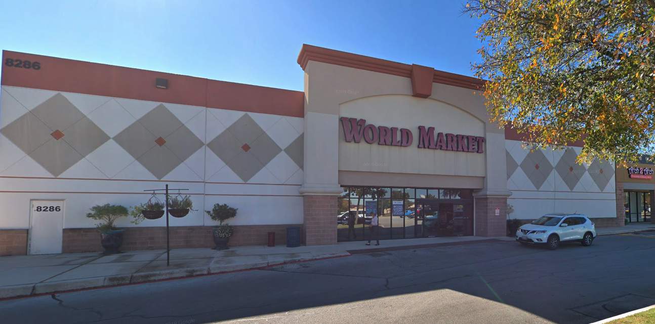 World Market to close at the Forum in Selma