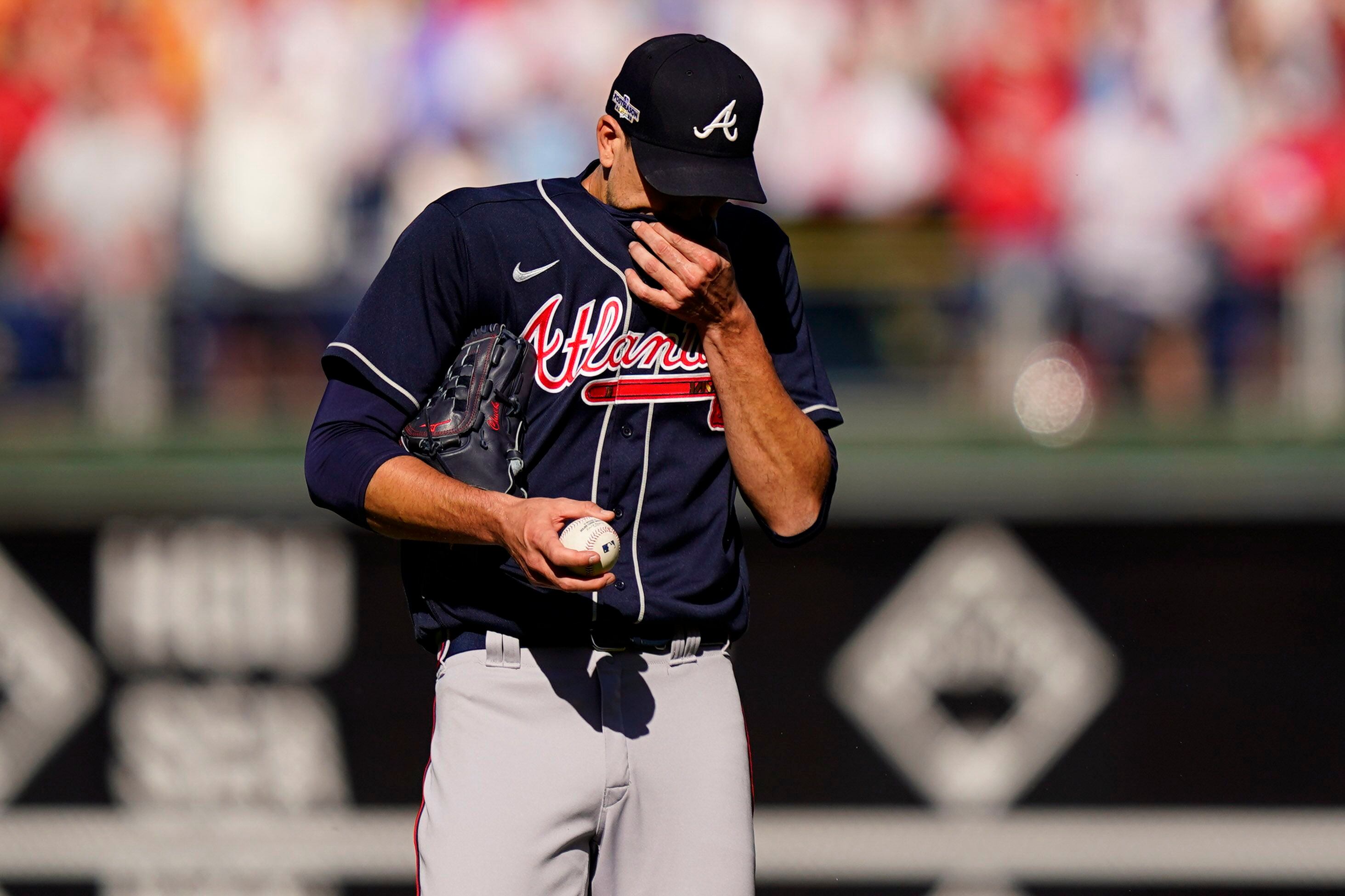 Charlie Morton not seeing the same results with his curveball