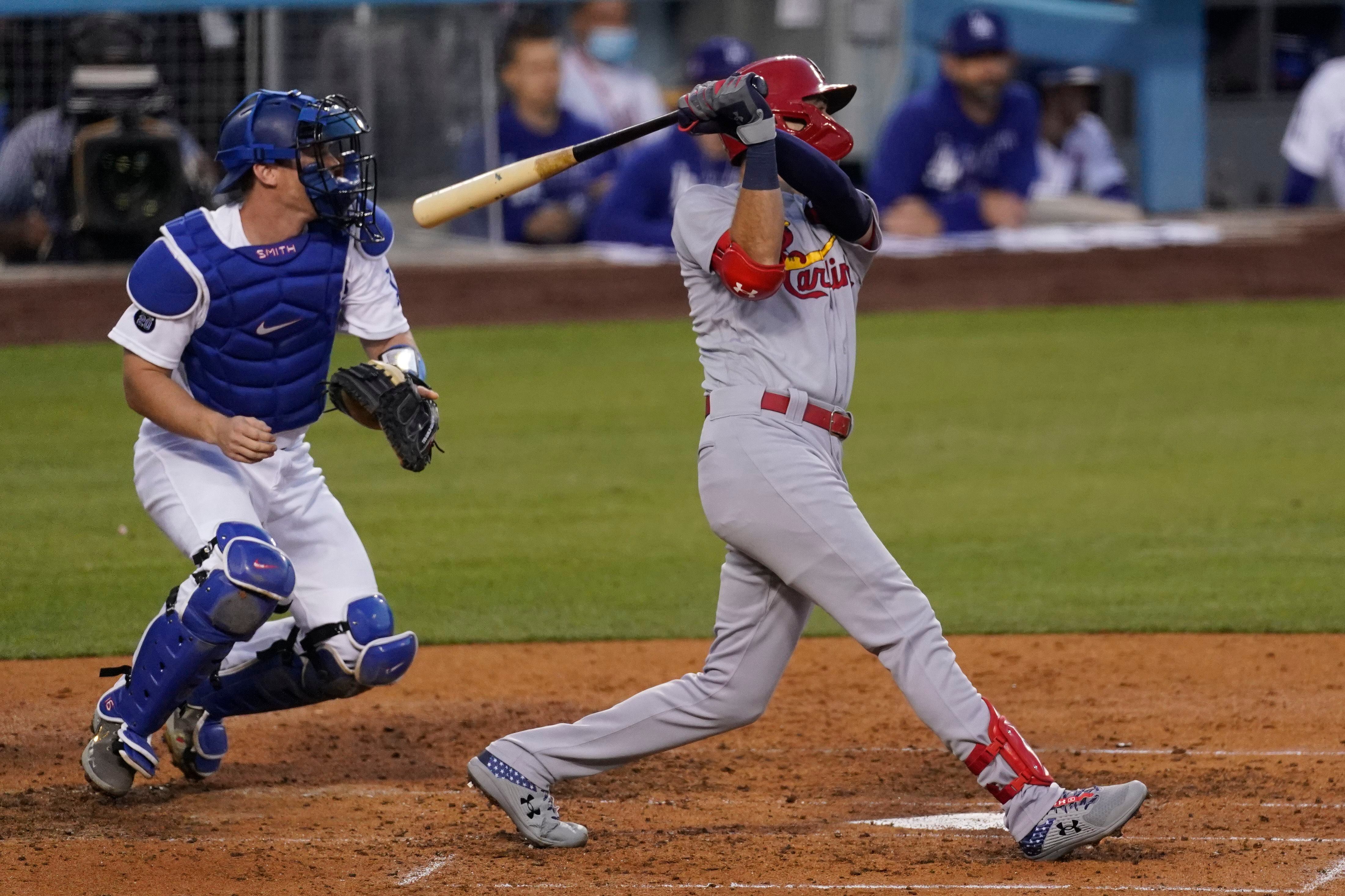 Taylor's clutch hit caps 14-pitch at-bat, Dodgers deck Cards